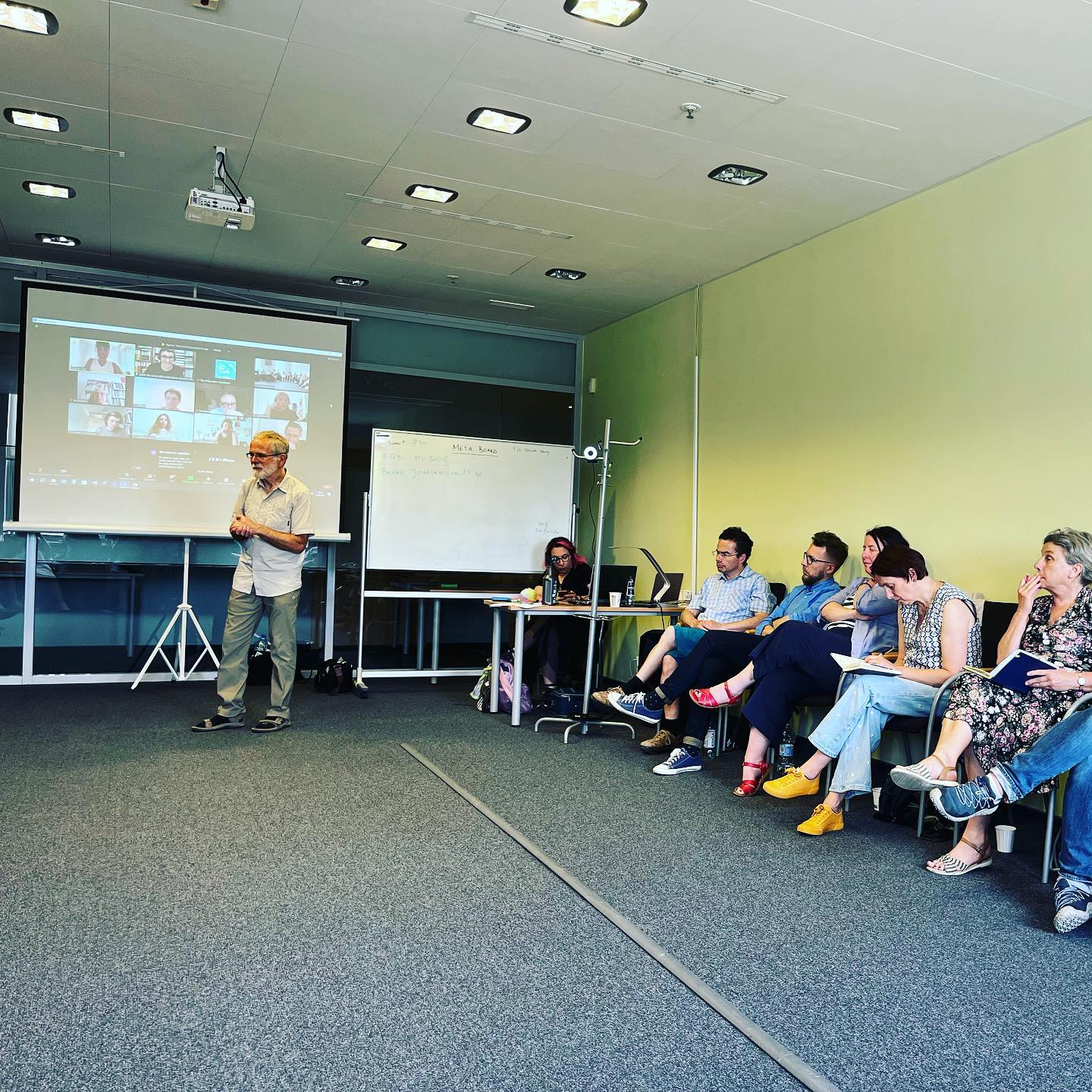 Pieter Mostert leads a session with in which we’re considering the difference between facilitator neutrality and impartiality. #SophiaNetwork2023