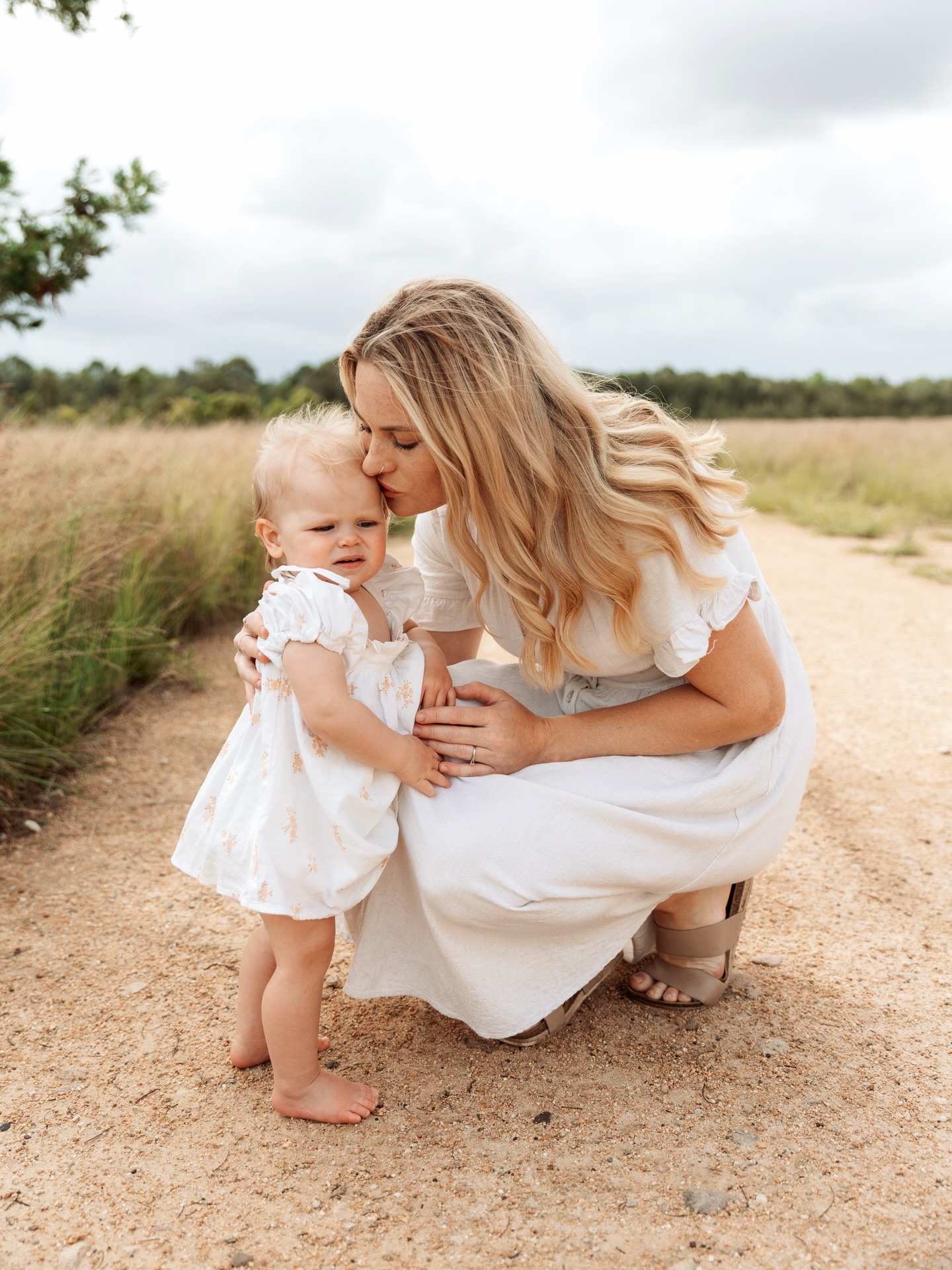 How stunning is this beautiful Mumma 😍
#familyphotographer #photographersydney #penrithphotographer #maternityphotographer #newbornphotographer