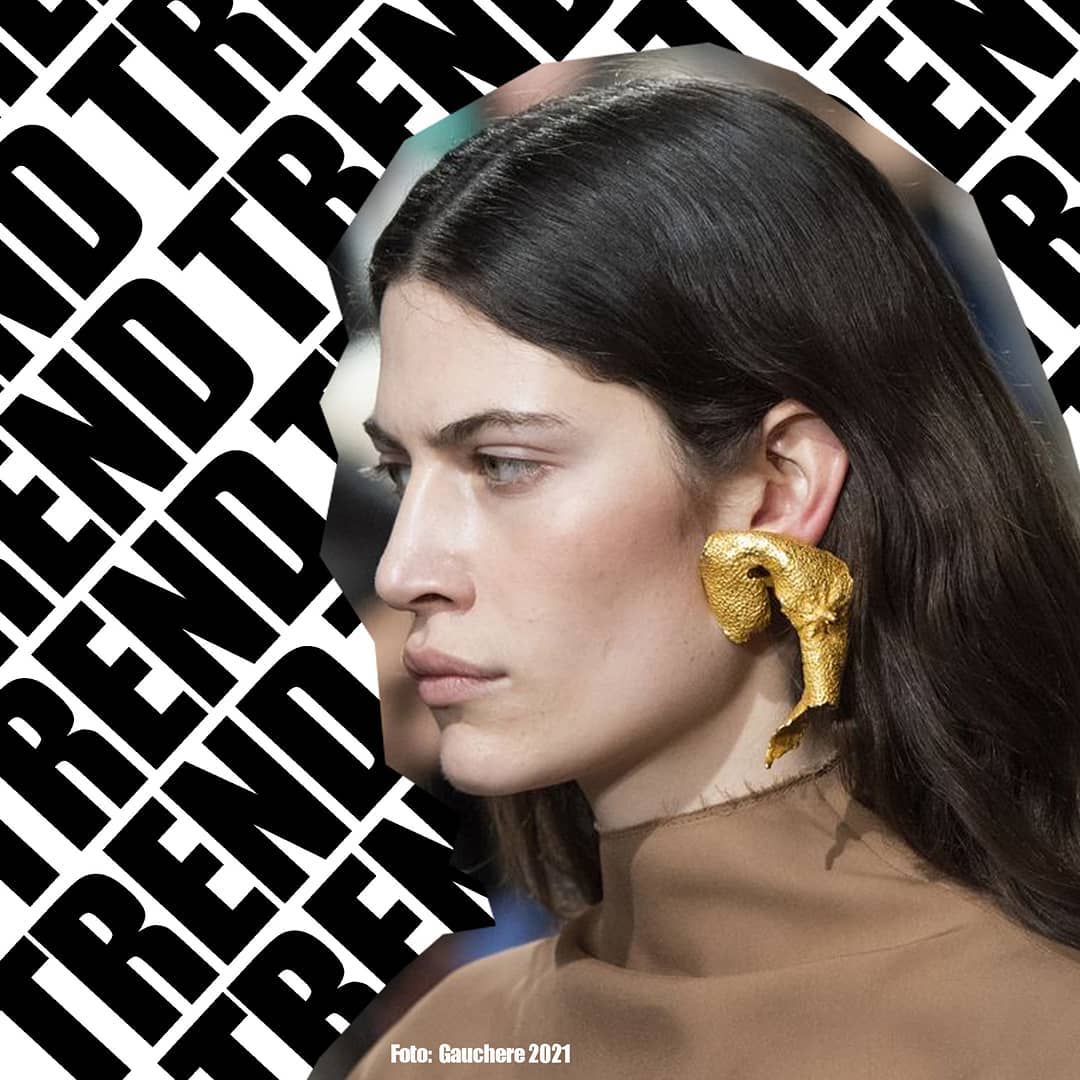 PENTEADOS | Direto das passarelas. 6 penteados para se inspirar já!
#moda #penteados #cabelo #estilo #2021 #trend #tendencia #instagram #instafashion