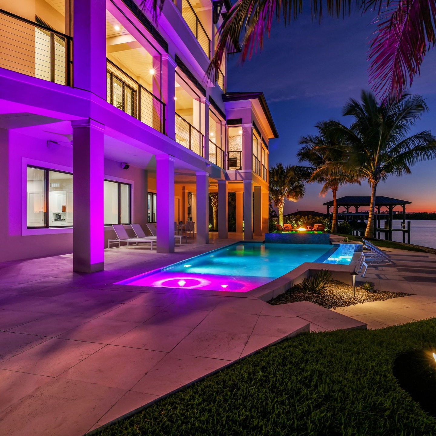 Twilight has not disappointed this year so far 🌅✨
.
.
.
.
#realestatephotography #luxuryhomes #poolgoals #backyarddesign #screenedlanai #propertymarketing #realestatelife #dreamhome #outdoorliving #realtorlife #realestatemedia #listingphotos #homephotography #realtorlife #homeselling #realestateagent #propertyphotography #realestatetips #homeinspo #realestateservices #realestateexperts #housegoals #outdoorentertaining #backyardgoals #luxuryrealestate #realestatecontent #realtorsofinstagram #homesweethome #propertylisting #aerialphotography