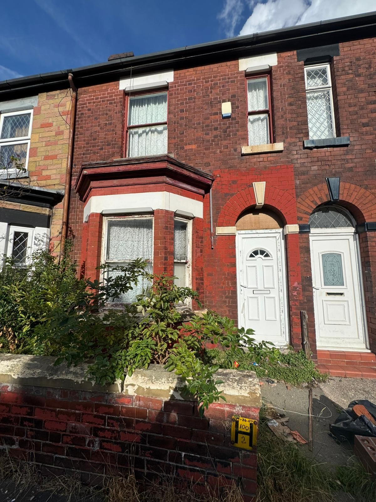 Out latest acquisition on Jetson Street in Manchester.
Take a peek inside an abandoned house that’s not been lived in for 11 years.