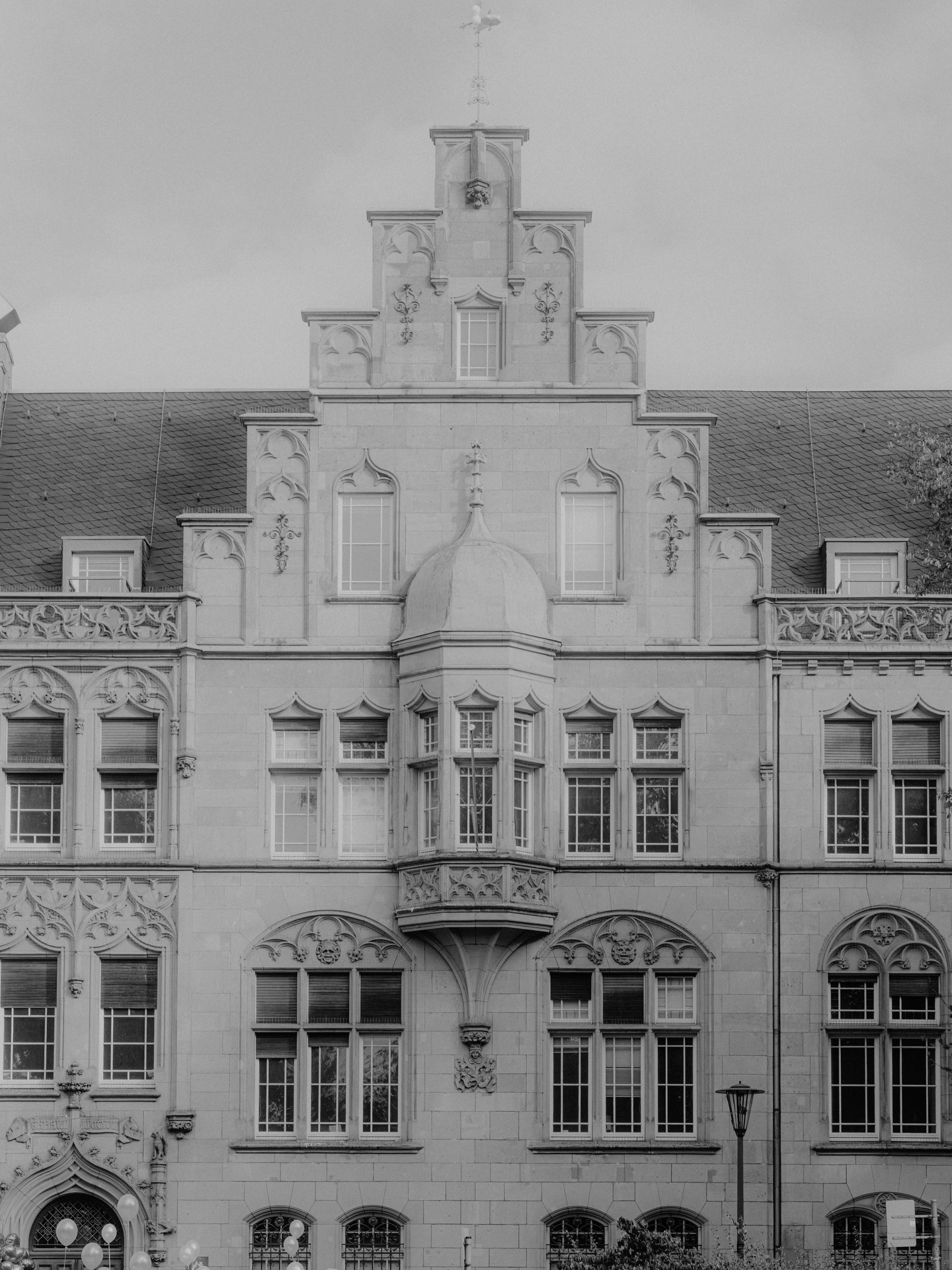 Ich liebe Oktober Hochzeiten ✨🍂
Heiratet ihr auch im Oktober ?
Da hab ich noch einpaar freie Termine 🫶🏻
#standesamtdüsseldorf #standesamtfotografie