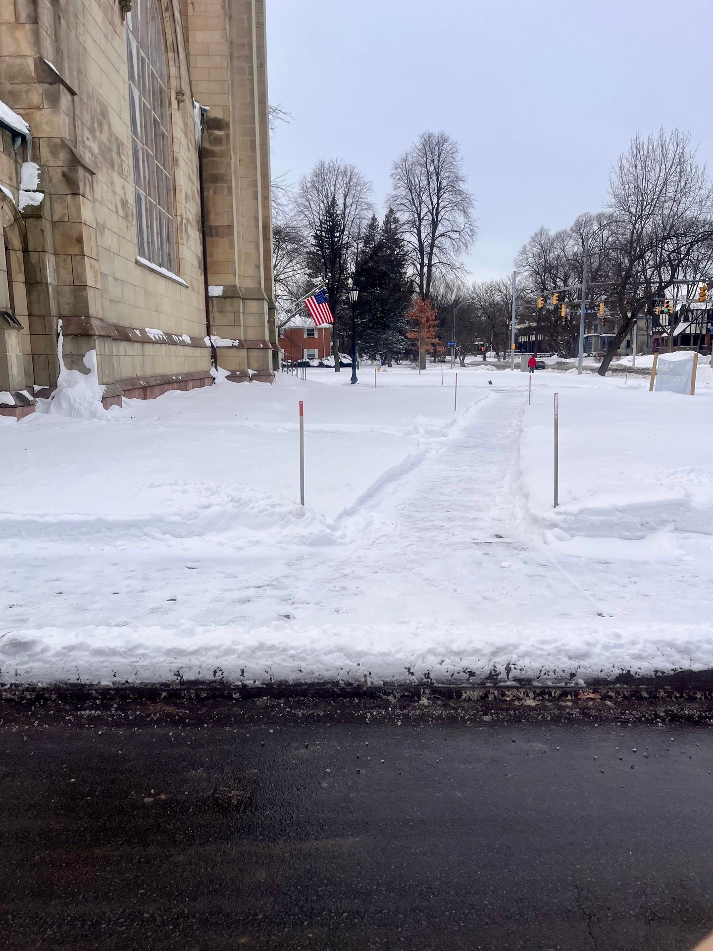 #thankfulthursday - A BIG THANK YOU to Bob Potter, our property manager, and Dave McEntee for their hard work this very cold winter, keeping the church’s sidewalks, entrances, and ramps clear and salted. Their dedication helps keep everyone safe on our church campus!