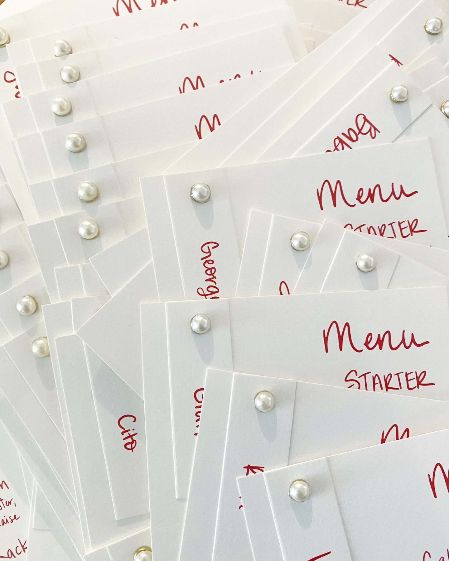 Handwritten font, handwritten names, handmade pearl fasteners and hand assembled with love by yours truly!! I love how creative we can get with menus and day-of items! โค๏ธ๐ looking forward to another round of fun day-of things for my spring & summer clients! Alsoโif you canโt find a font you love, letโs make our own! Happy Valentineโs Day!! โค๏ธ๐๐ฉท
#love #weddingstationery #valentinesdayโค๏ธ
