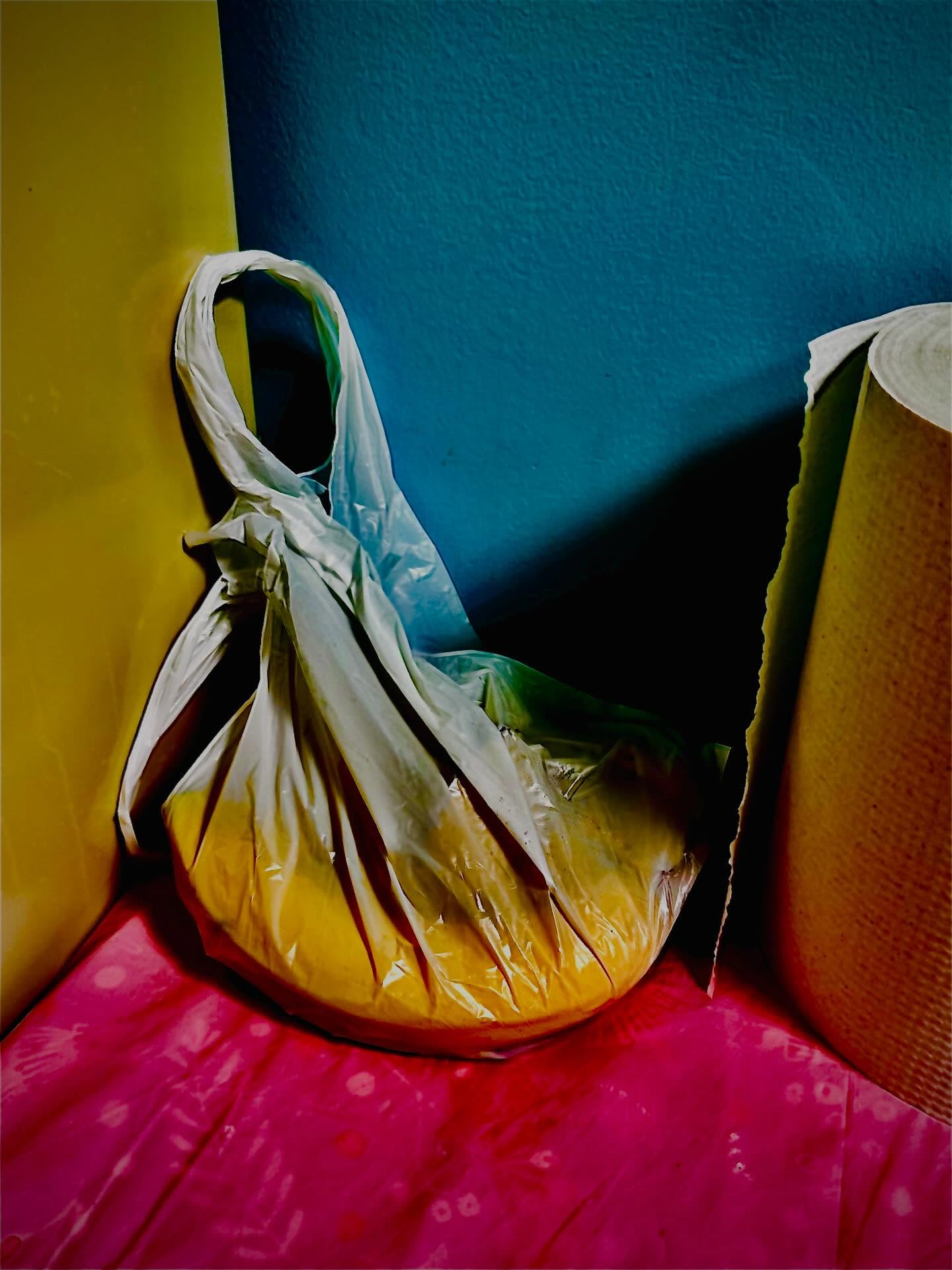 So it’s a Banana type of day. Enjoy. #modernart #bananaart #primarycolors #portauthoritybusterminal
