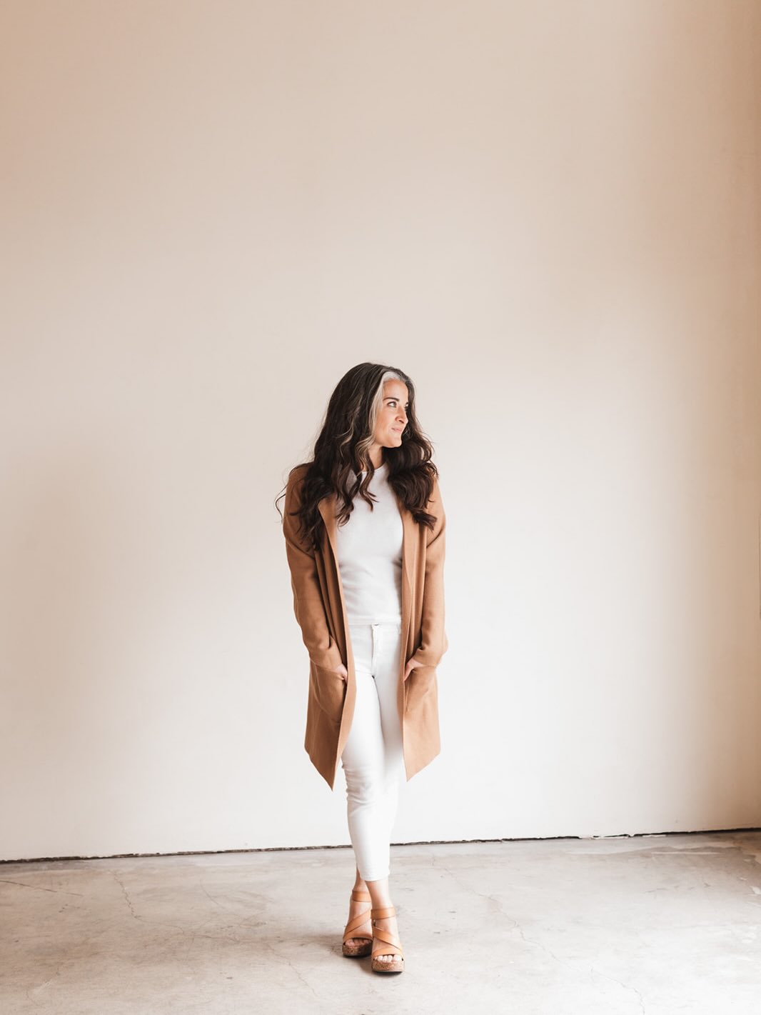 For those of you who are new to my small spot on the social world….I thought it time to show face. I’m Lauren. I love photography, coffee, the central coast and sunshine.
My faith and my family are most important to me and most of my time is invested into these things, but I love to dabble in all things creative.
I’d be honored to be considered as your family photographer this year, and thank you for being here and cheering me on along the way. ♥️L
These beautiful photos done by @samantha.josette