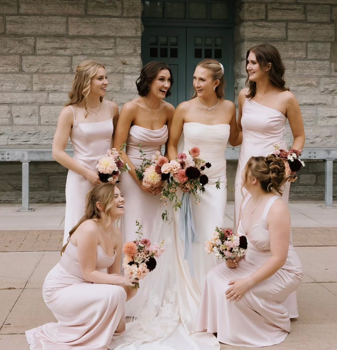 Roses are red 🌹
Violets are blue 💕
Bridal glam is our love language—
And today we’re celebrating you ✨
Happy Valentine’s Day!
*
*
*
#minnesotabridalartist #stpaulhairstylist #stpaulmakeup #minnesotabridal #minneapolisbride #twincitiesbride #minneapolisbeauty #minneapolismakeupartist #minneapolisbridalhair #minnesotaweddings #minnesotabride #mnbridalmakeup #mnbridalhair #mnbride #mnbridal #mnweddings #mnbridalhairstylist #mnbridalmakeupartist #mplsbride #mplsbridalhair #mplsbridalmakeup #stpaulbride #stpaulweddings #bridalhair #bridalhairandmakeup #minnesotahairsalon #minneapolisbridal