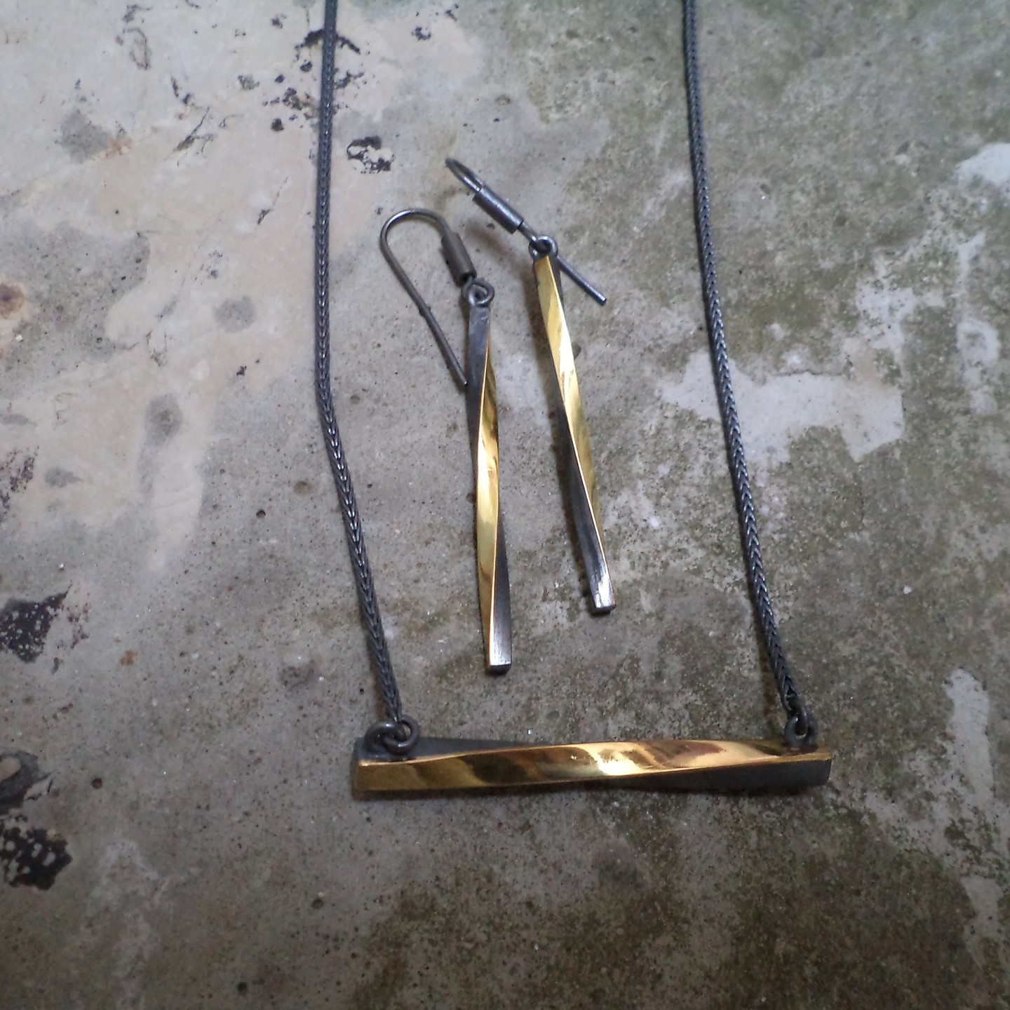 set | silver oxidised | gold
camara.nafplio.greece
#camaraworkshop
#nafplio #jewelry #handmade
#silvergold #designjewelry
#handmadejewelry #art #greece