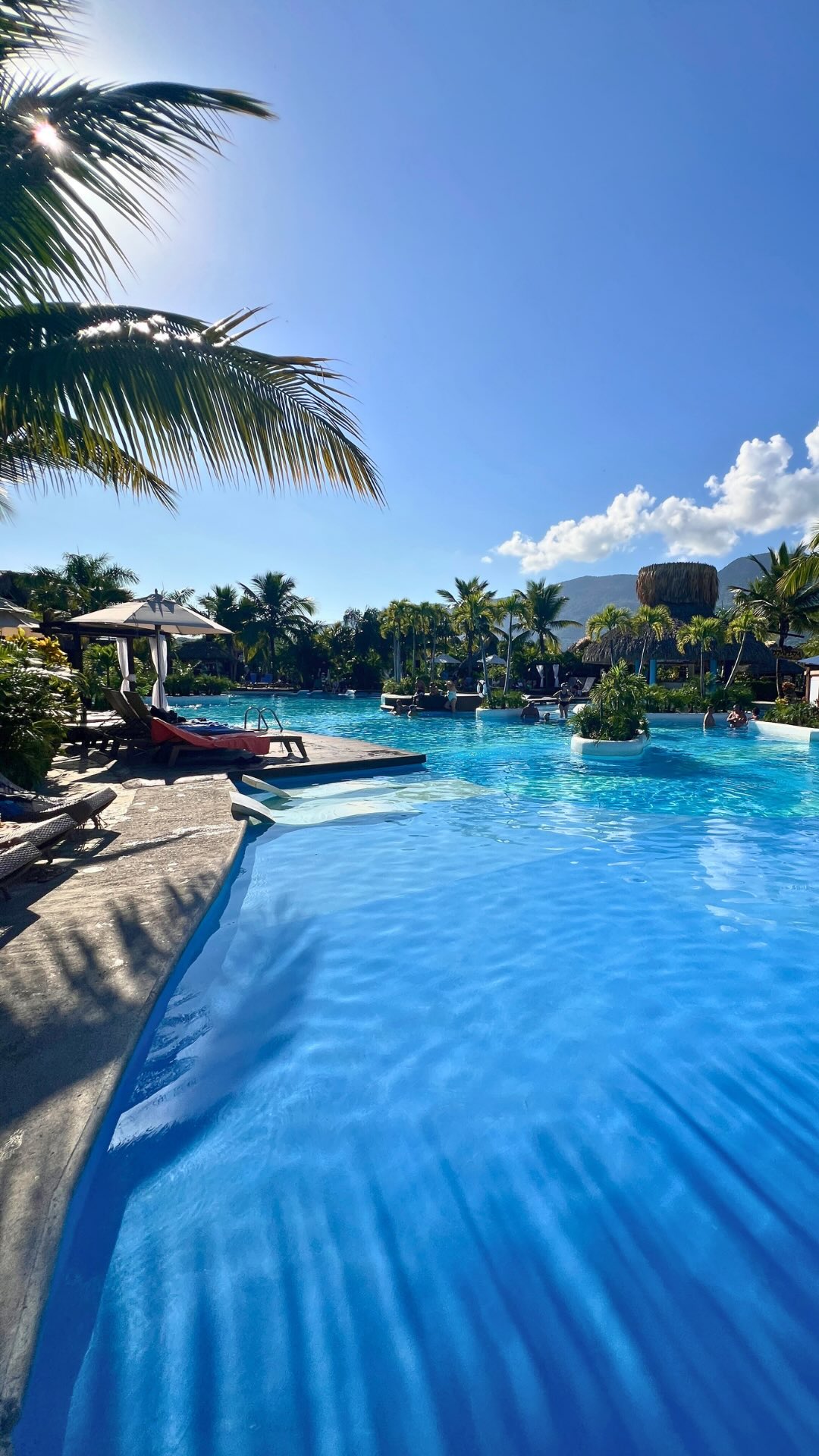 Cruises aren’t for everyone. That’s why they work so well.
For busy professionals, cruises work when expectations are clear.
They’re great if you want:
👉one booking
👉minimal decisions
👉consistent pacing
👉true unplugged time
They’re not great if you:
⛔️need total spontaneity
⛔️want only local cuisine
⛔️expect luxury without understanding the ship level
The problem isn’t cruises.
It’s choosing the wrong one for the wrong reason.
The right trip isn’t about trends.
It’s about fit.
Have you ever ruled out cruises completely or had one surprise you?
.
.
#cruise #cruisevacation #cruisetravel #cruises #busyprofessionals