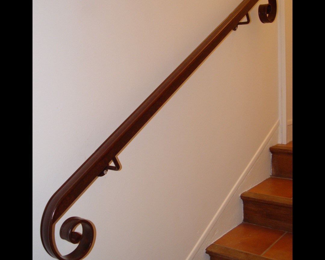 Fabrication et pose d'une rampe d'escalier
#artisan
#escalier
#rampeescalier
#rampe
#artisanferronnier
#ferronnerie
#ferronneriedart
#dbsfermetures