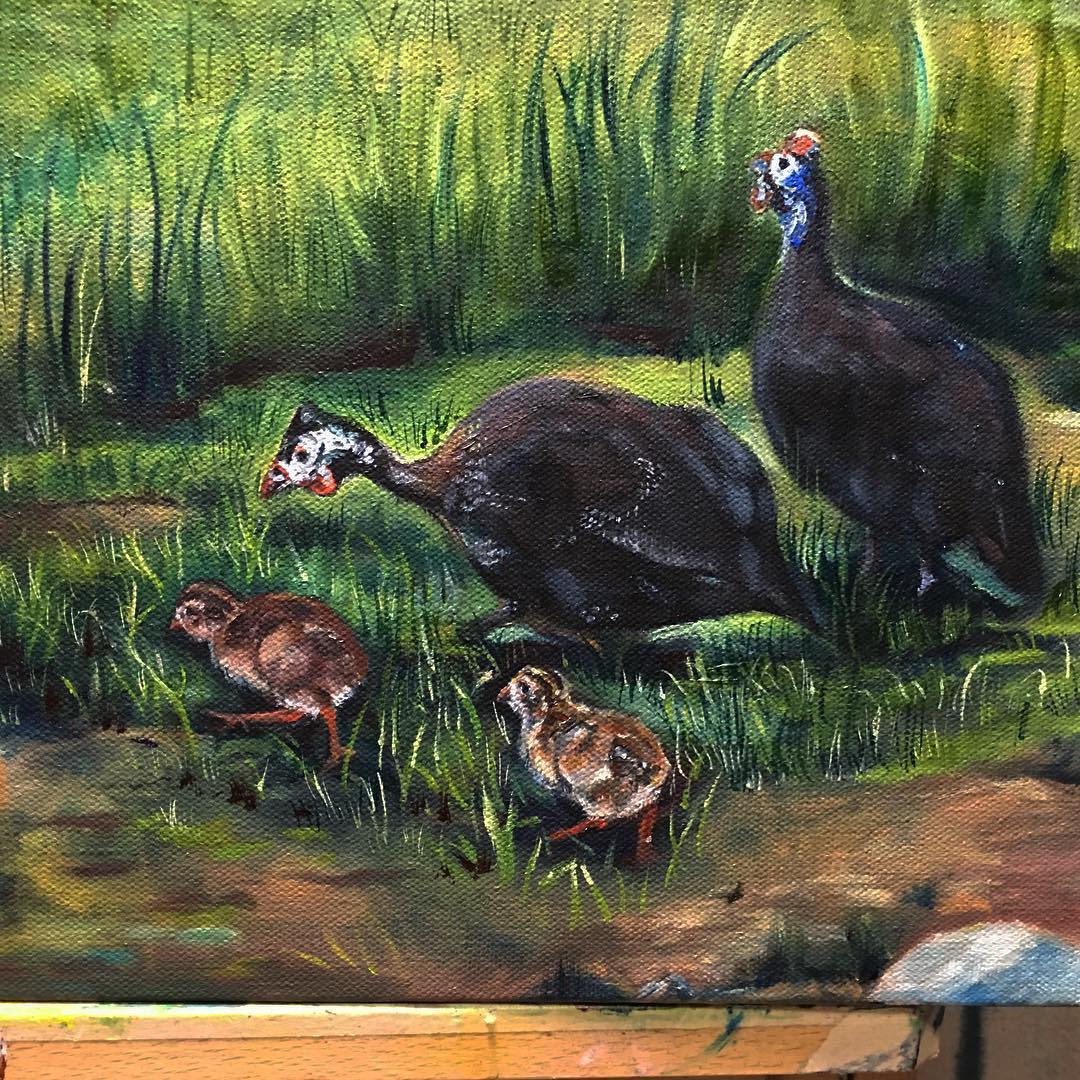 Progress of the African painting. Working on guinea fowl. #guineafowl #nature #guineafowl #birdartwork #africanart #beautfulart #creativityart #memphisartshow #memphisart #oilpaintings