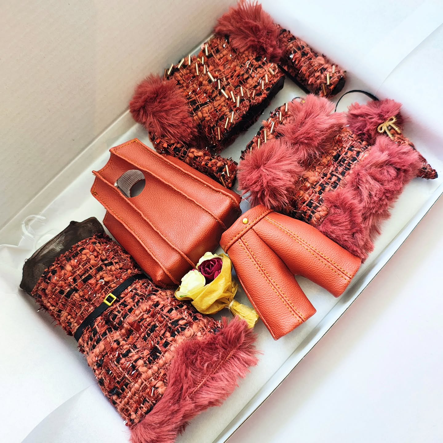 Look inside someone’s box for a second. Not literally… but imagine it.
A tiny outfit wrapped just for them. A little moment of joy waiting under the tissue paper. That soft gasp when they open it — I think about that every time I pack an order.
All these tiny parcels, all this tiny joy… it gets me every time.
I imagine your smile when you open it. I think about the moment your doll tries it on. And I try — really try — to make your day a little brighter when it arrives.
Tiny outfits, big feelings.
Always.
If you enjoy peeking into these boxes… don’t wander far. And give us ❤️
www.gtGdollwear.com
#gtGdollwear #integritytoys #poppyparkerdoll #fr2 #fr6