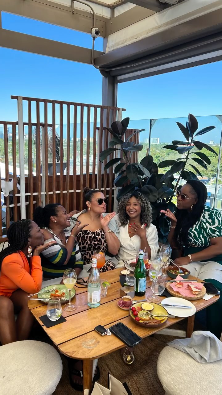 They said YES! 💍✨ These four incredible women will be standing by my side as my bridesmaids, and my heart is so full. The afternoon went better than I could have ever imagined, and I’m deeply grateful for each of these ladies and the friendship we share.
As Helen Keller once said, “Walking with a friend in the dark is better than walking alone in the light.” 🤍 That’s exactly what these women have been for me—through every season.
I’m so excited for what the next few months will bring as we step into forever. Stay tuned for more moments from this journey… #ACruteStory 💫
And let me know—do you want to see more content like this? 💕