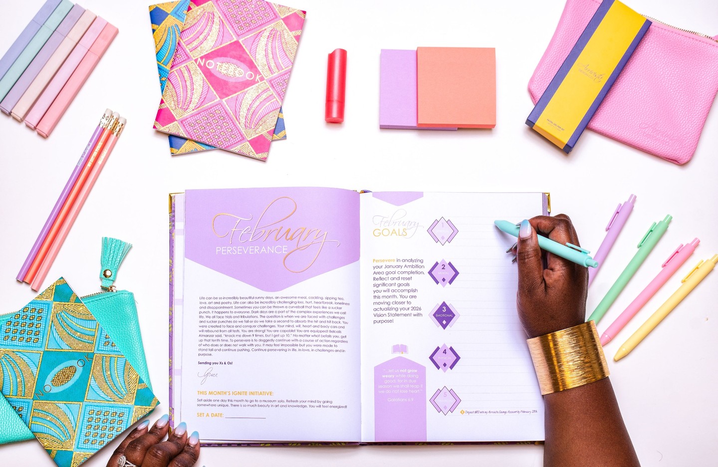 February isn’t over. And neither are you. ✨
Halfway means refine the strategy, not abandon the goal.
Open the planner. Let’s reset. 📓
Grace for what didn’t happen. Strategy for what still can. ✨📖💚💜💚💜
*Create a life you love*
*Inspire*Create*Accomplish*Celebrate*
www.arrivistaplanner.com
.
.
.
.
.
.
.
.
.
.
.
.
.
.
#2026 #February #ArrivistaPlanner #PlannerAddict #PlannerCommunity #FlatLayPhotography #FlatLayStyle #PlannerAesthetic #ProductivityTools #DailyPlanner #PlannerInspo #StationeryAddict #PlanningMyLife #OrganizedLife #DeskGoals #WorkspaceInspo #JournalAddict #PlanWithMe #GoalSettingTools