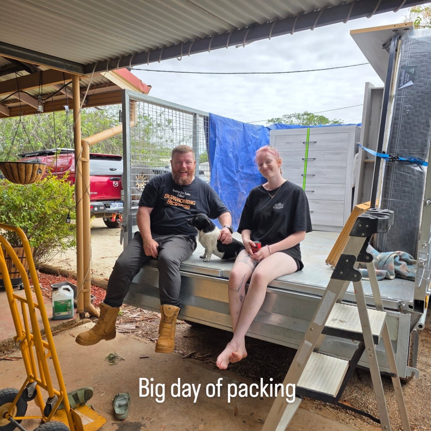 Hop along Dad put on his supervisor hat and talked the girl through how to pack the trailor properly.