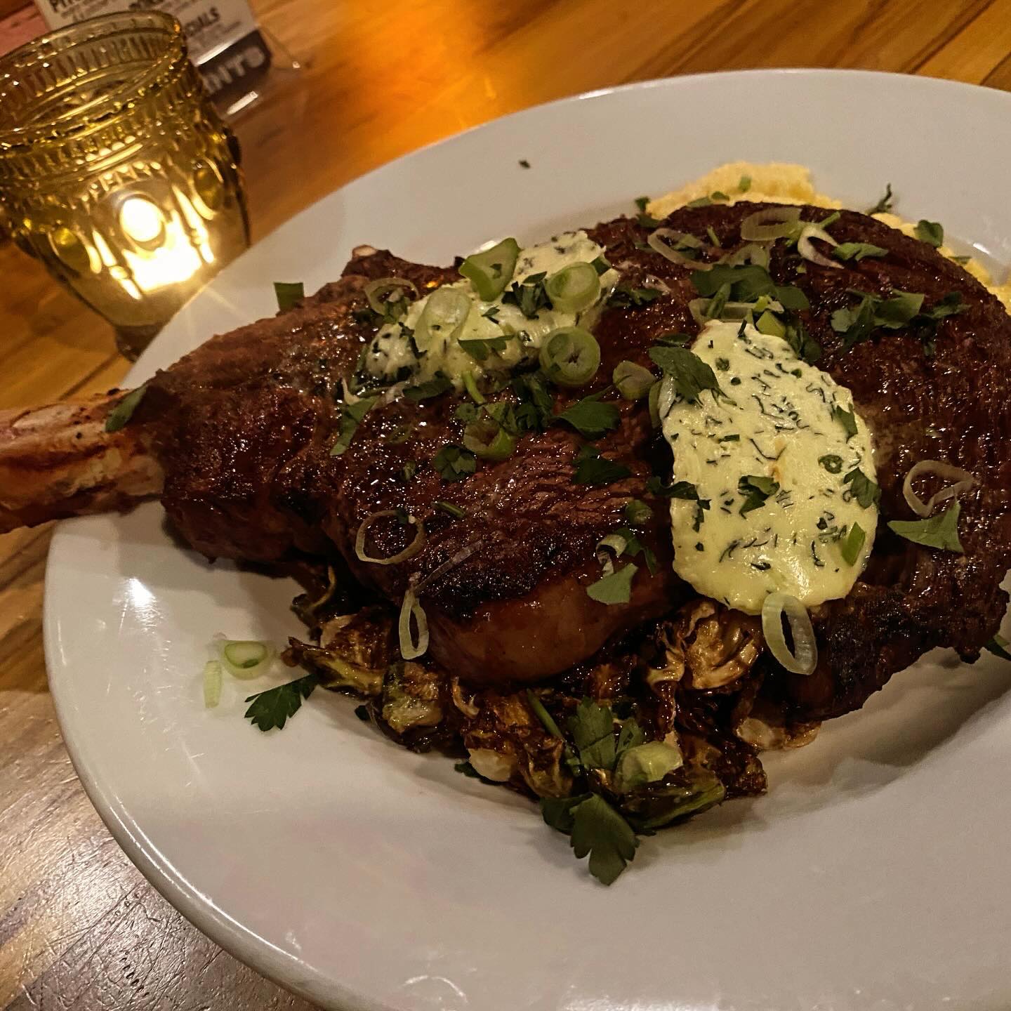 We have a great weekend coming up! Now available every Friday & Saturday, Detroit style pies will be available at the BAR for dine-in only. Limited quantities!
Join us Friday evening for a night of Comedy with host Corey McEnroe. Seating starts at 8:30, show starts at 9! Reservations recommended. (845)677-2222
Come bring your love over to Julien’s on Saturday for a 2lb Walbridge Farm Tomahawk Steak over creamy garlic Parmesan polenta and crispy Brussels. We also have a Sweetheart Roll on the menu, heart shaped - spicy tuna inside wrapped with tuna. For dessert, a warm cheesecake brownie sundae with chocolate soft serve topped with cherries! ❤️❤️❤️