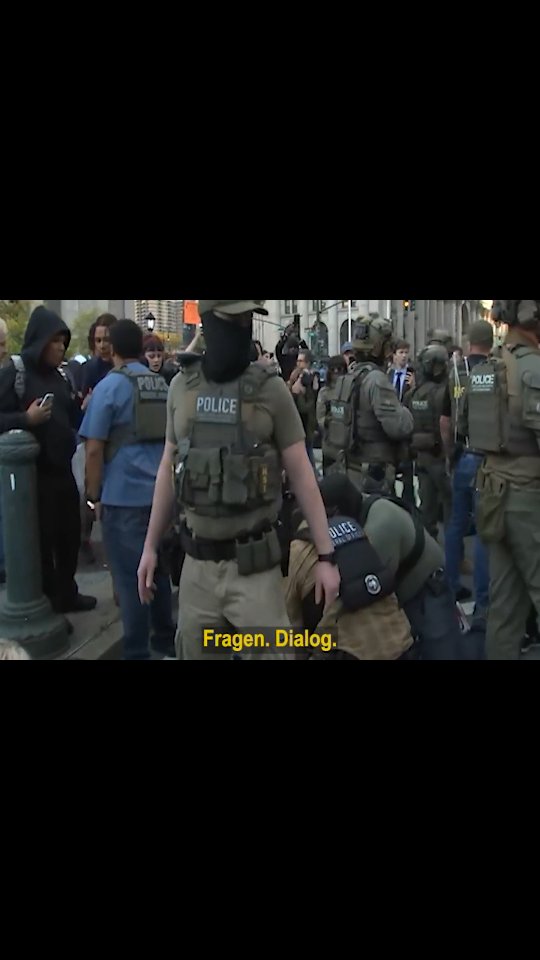 Sometimes the face must disappear
so the truth can appear.
Jim Kong is not a character.
Not a costume.
Not a performance.
It is a question.
A mirror.
A quiet rebellion against everything we think we know.
Reality of Truth never ended.
It only changed form.
#jimkong #realityoftruth #contemporaryart #artandidentity #artkarlsruhe