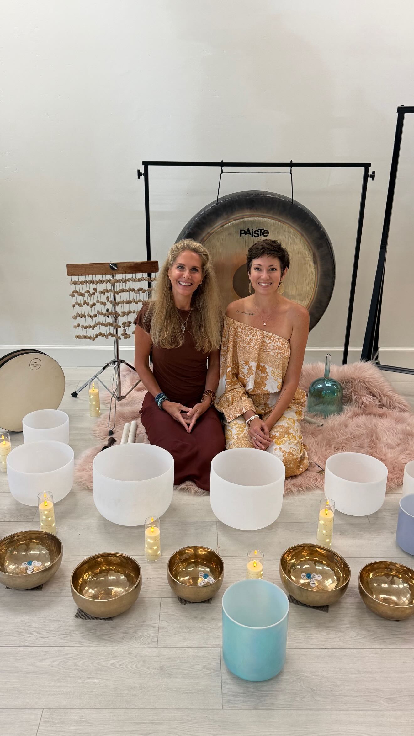 Crystals & Sound Bath — our second event @studiobenapa in Napa Valley, California.
Melanie and I loved holding space for you on Saturday morning. Watching you settle in, soften and allow the frequencies to do their work ✨
This is a method I created over 5 years ago — and every time, it evolves. The sessions have consistently sold out because the experience is different. It’s not just a sound bath. It’s not just crystals. It’s frequency layering.
And it’s not simply placing crystals on the body and sitting back!
Once the crystals are placed, they are intentionally activated — guided into your body and energy flow. They begin working within the physical and subtle systems, moving through your field with purpose. This is where the depth happens.
Then the sound frequencies come in — weaving through the crystals and into your auric field. The instruments support the shift in brainwaves, calming the nervous system and allowing the body to fully receive.
The sound works with the crystals.
The crystals work with the body.
The body responds.
When the mind softens, the crystals travel further.
That’s when colours appear. Visions open. Emotional releases happen without force. Physical sensations shift.
And afterwards, there is a cleansing.
Not dramatic. Not overwhelming.
A light shift.
A softness in your field.
A clarity.
A subtle expansion.
You leave lighter — not because something was taken from you, but because something aligned.
Thank you for trusting us. More dates coming soon for @studiobenapa with Melanie tuning and creating the beautiful sounds as I tap into your energy flow with crystals and enlightenment ✨
#crystalhealing #soundandcrystals #soundhealing #frequencies #alignment
