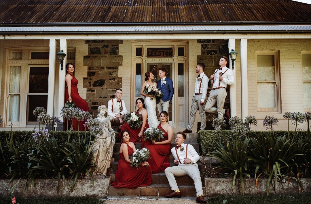 New setting for Gossip Girl?
@translucent_photography
#countrywedding #barnwedding #southerntablelandswedding #homestead #weddingvenues #wedding #wedshed #gardenwedding