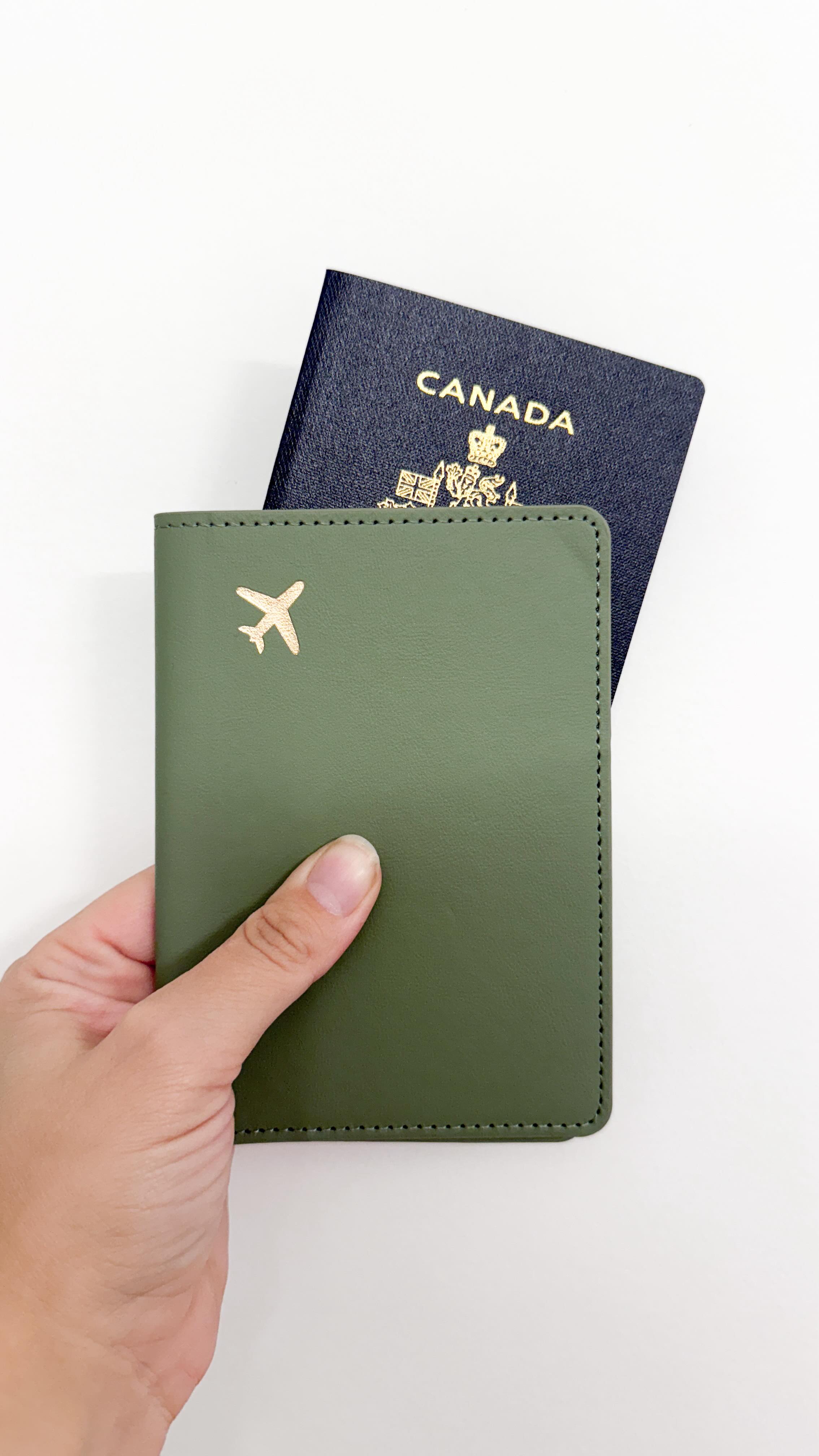 Want to make jet lag milder on a Europe trip?
Have you ever thought about taking a Transatlantic cruise to Europe instead of flying overnight? 🚢
A Transatlantic cruise doesn’t eliminate jet lag , but it can make it much milder.
Most eastbound crossings adjust the clocks forward by about 1 hour per day over several days. Instead of jumping 8–9 hours overnight on a flight, your body eases into the time change gradually.
These are the details I consider when planning your family vacation. I look at all the options to see which one matches your family best. 👩🏼🧔🏽♂️👧🏻🧒🏻
So tell me, would you rather rip off the Band-Aid with an overnight flight ✈️ or slowly sail your way into Europe and ease into the time change? 🚢
#DisneyCruiseLine #FamilyCruise #JetLagged #JetLagTips #FamilyVacations