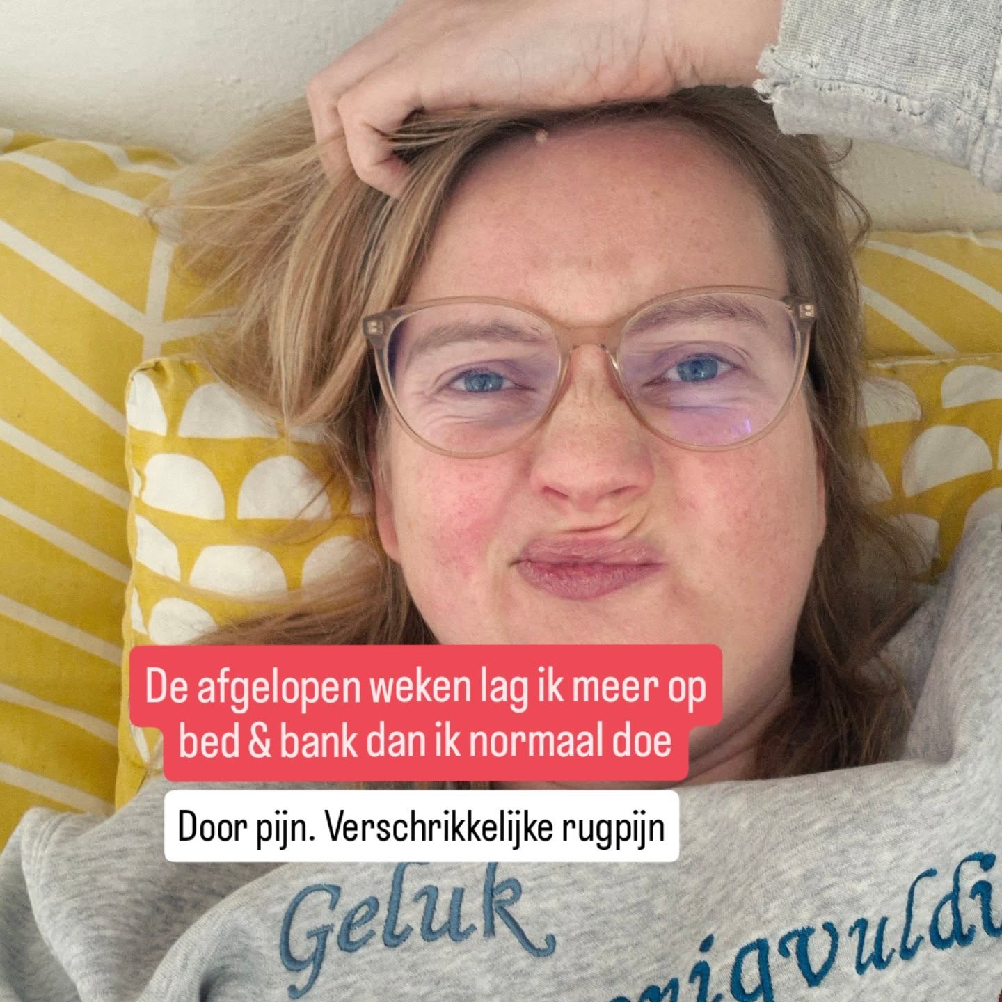 Reiki is voor mij geen oplossing meer, maar ondersteuning.
Niet om pijn weg te maken, maar om te blijven luisteren naar wat er is. Wat de boodschap is en wat mijn lichaam nodig heeft.
En waar mijn grenzen liggen! 🔥
In de Online Reiki Community delen en verdiepen we dit soort ervaringen samen. ❤️ Je hoeft het namelojl niet alleen te doen.
Ben je nieuwsgierig? Reageer dan met REIKICOMMUNITY en ontdek of het ook iets voor jou is.