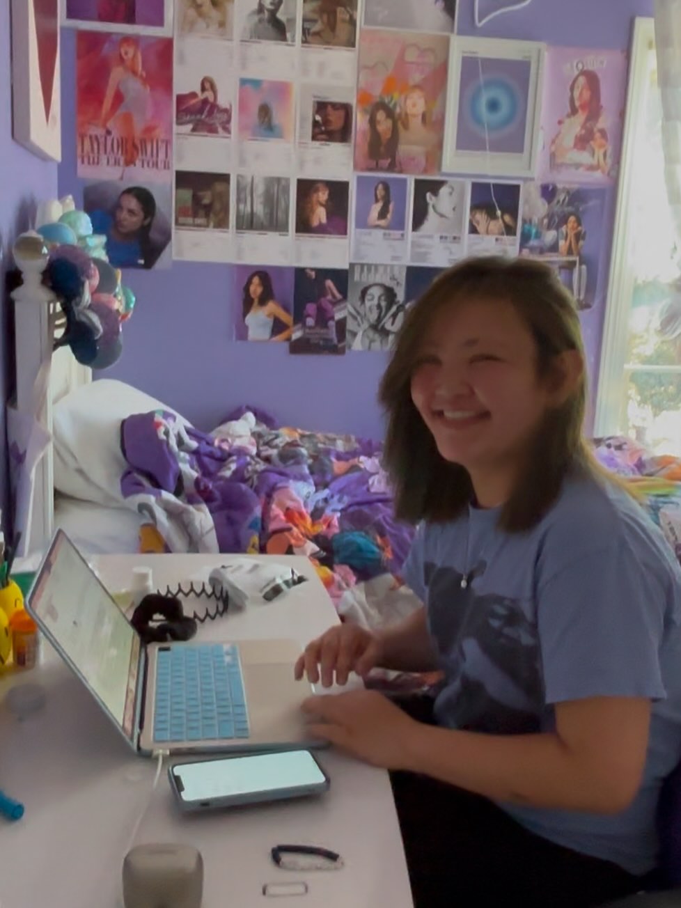 Today feels surreal.
Izzy got accepted to another college - the one she really wanted to go to.
These pictures say it all. One moment, she’s smiling. Next, she’s crying. All happy tears.
This wasn’t just an acceptance. It’s been years of navigating learning differences, health challenges, hospital stays, therapy, auditions, and moments where things felt uncertain. She’s had to work harder in ways most people don’t see.
Watching her read that letter, seeing it sink in, I think she felt what we all felt: relief, pride, and maybe a little disbelief.
This “yes” means she kept going. And it paid off.
I’m just so proud of her. 💛