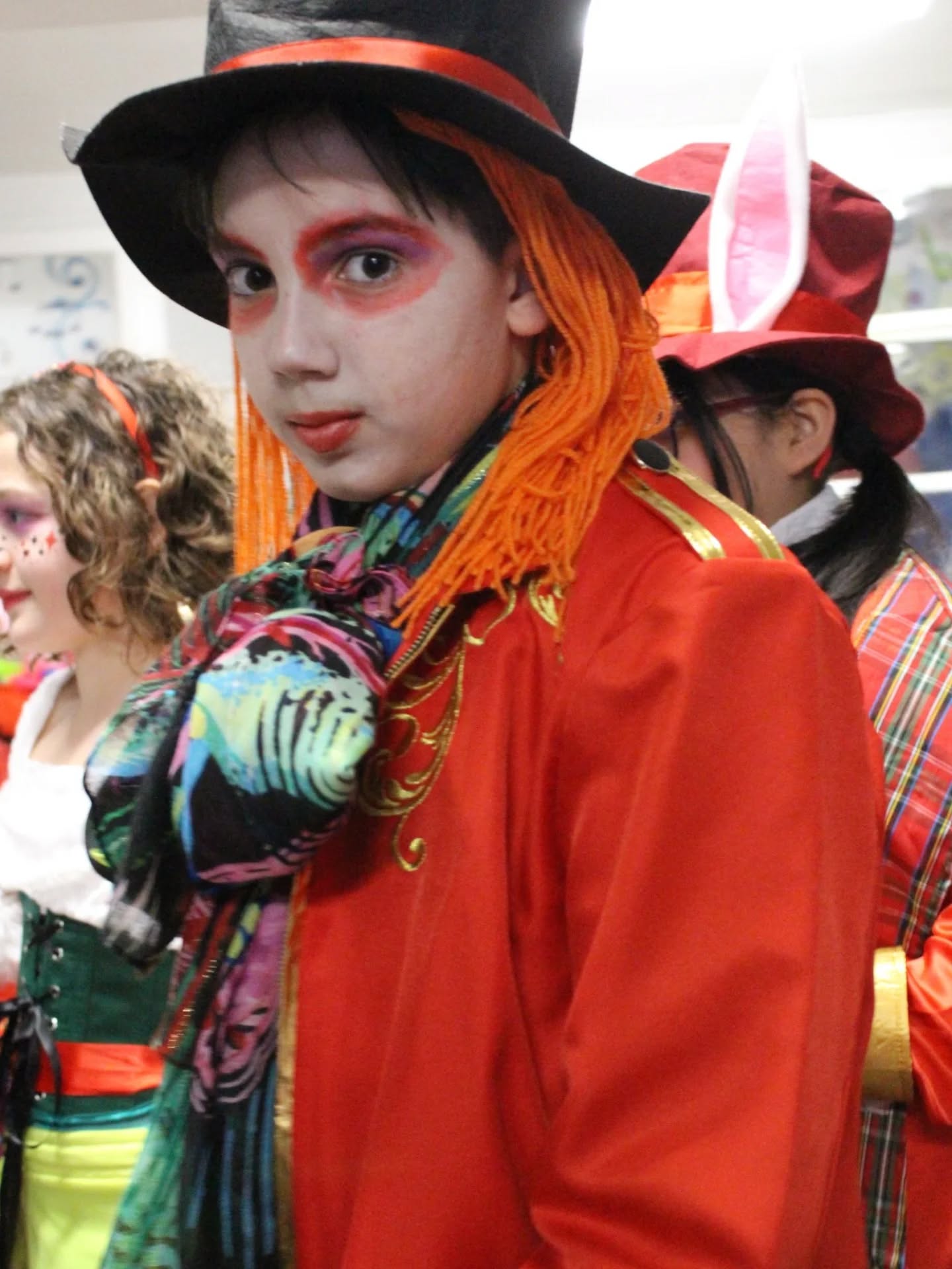 La classe de Sisè va donar vida a Alícia al País de les Meravelles!
💚💚💚
#EsperitPiaget
#PassioPerlEscola
#SomEscola
#ElCarmel