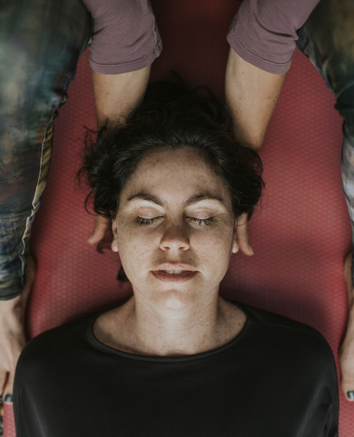 First time ever.
@kjaworowski and I are partnering for a 2 hour retreat in Brooklyn
🩵
Breath work/Therapy Ball Massage/ Sound Bath/ Hands-on Energy Work
@bklynflow on Saturday, Feb 22 @ 4:00-6:00pm
🩵
Inner Alchemy- nervous system regulation, insomnia hack, muscle tension release and more
Sign up at Brooklyn Flow (park slope)
#soundhealing #energyhealing #sootheyoursystem #relaxandrestore #yogabrooklyn #softtissuerelease