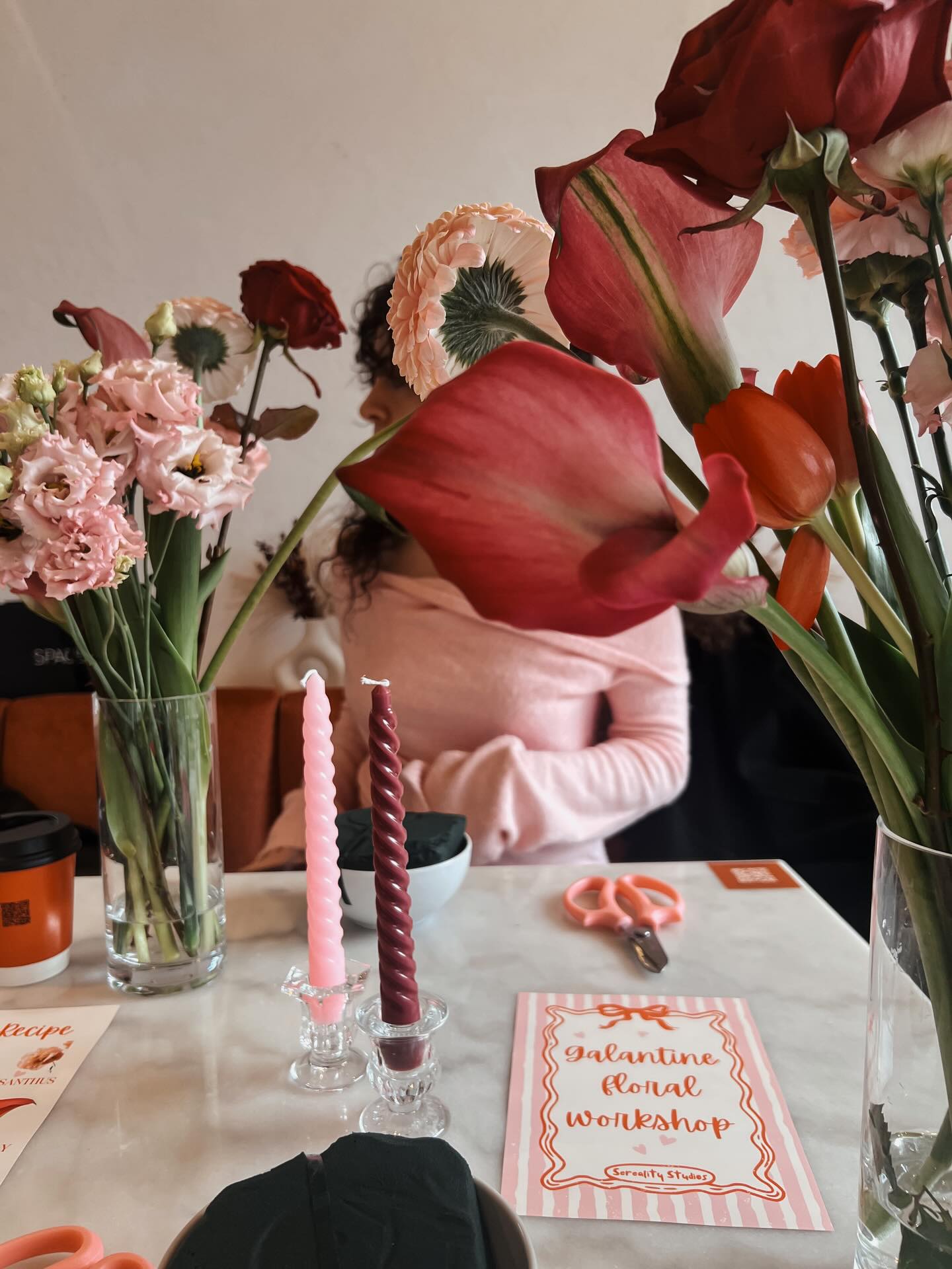 everything is pink and beautiful when you’re with @sincerely_saima 🩷🌸 happy galentines 🌷
•
•
•
•
•
•
#writer #writingabook #authorofinstagram #writing
#writingcommunityofinstagram