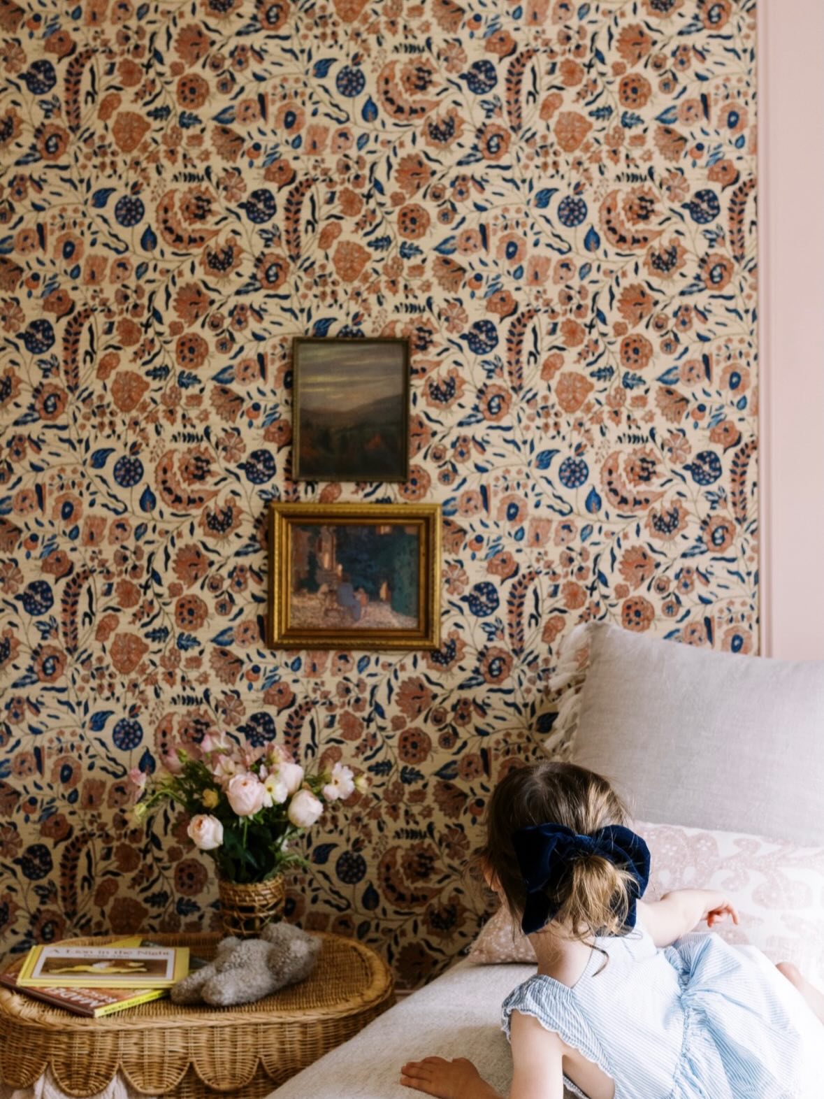 These sweet spaces have us feeling the love. Lucky I get to spend this beautifully wild life and business with my Valantine 🩷 Happy Love Day!
.
.
Photography@heartbeatbrandingco @eastandlane