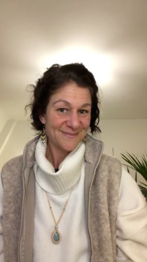 Our today‘s Live Free Swiss-German Online Trial Class🇨🇭
Monthly we gather to learn a little bit about the #swissgerman #language - join us! To participate interactively please sign up (link in bio) and join us for free. Next one will be mid of march. See you then!
Whether you're just starting out or already speaking a few Chuchichäschtli's with confidence, this event is for YOU. We’re building a welcoming community of language lovers, curious minds, and playful learners. Expect laughter, games, and plenty of opportunities to practice Swiss German in a relaxed and supportive environment.
#swissgermanlanguage #swisslanguage #learningswiss