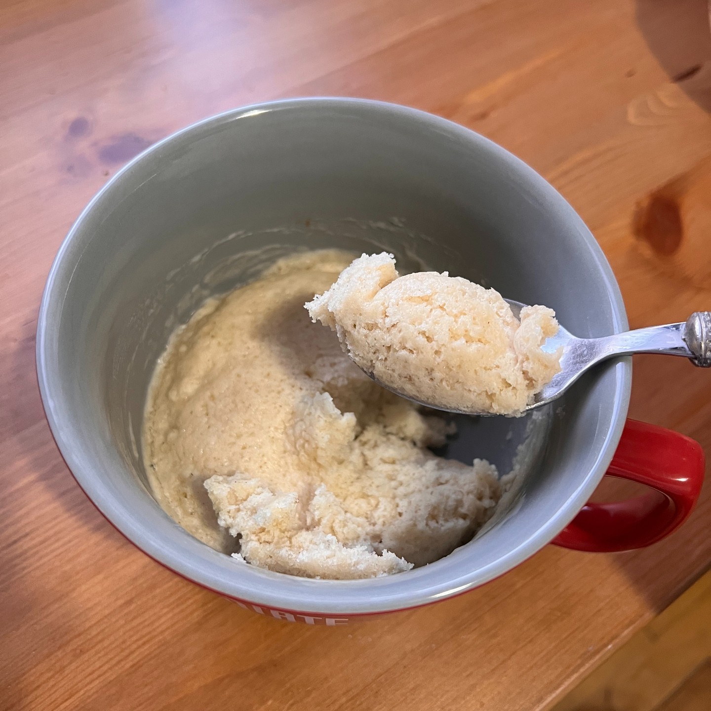 10-Minute Vanilla Mug Cake 🍪✨
We tested it, loved it, and ate it immediately
If you want a warm dessert without turning on the oven, this is the move.
Single-serve. Minimal cleanup. Maximum cozy vanilla smell.
#VanillaMugCake #MugCake #MicrowaveMugCake #MicrowaveDessert #EasyDessert #QuickDessert #EasyRecipes #DessertRecipe #HomeBaker #BakeAtHome #VanillaExtract #BakingIdeas #DessertLover #FoodieFinds #AztecVanilla