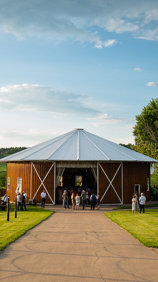 Confessions of a wedding photographer 🤐
#weddingphotography #wisconsinweddingphotographer #eauclairephotographer #weddingplanning #2026wedding