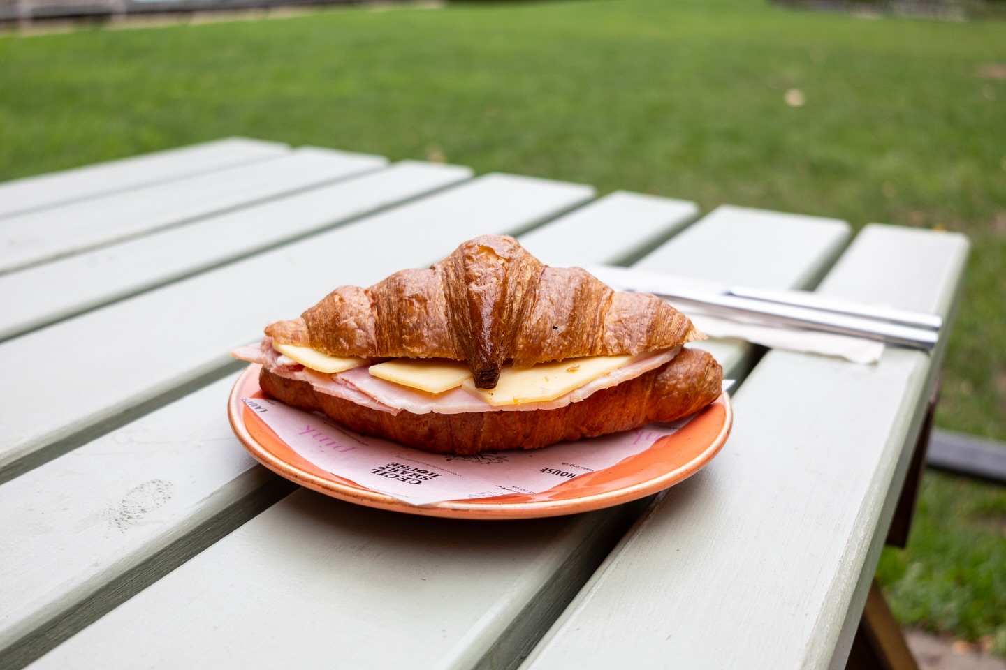 It’s been a weekend for love…
So here’s what we’re loving at Pink 💕
Freshly baked, homemade from scratch and straight onto the counter.
If food is a love language, this is ours.
#freshlybaked #northlondon #coffeeshop #homemade