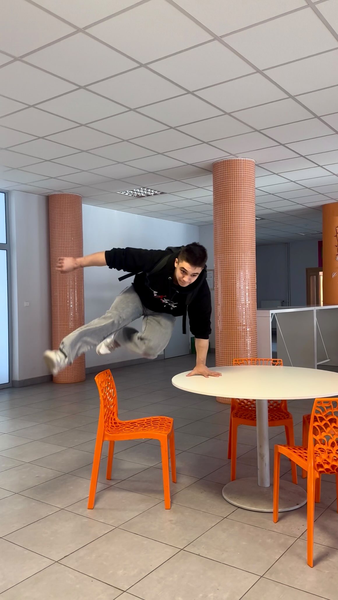 POV: Jarňáky přišly už i na Kanadu. Užijte si volno, parťáci! 🌞