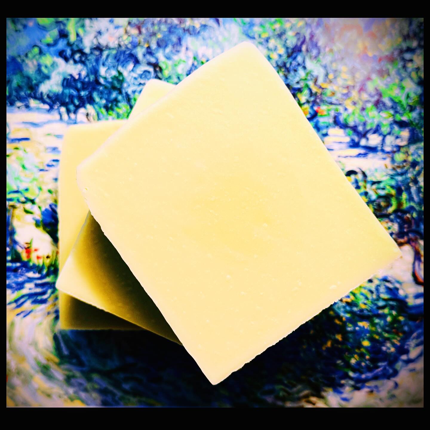 📝✨ Roots & Reverie •|• Blog Post 2 is up @apothecary.addict ✨📝
📝🌿 A new reflection is now LIVE on the blog!
My second post journeys through the timeless world of olive oil soaps — Castile, Aleppo, and the traditions that have shaped centuries of skin care ritual and craft. 🧼
Written from both the maker’s bench and a collector’s eye — a devotion that has quietly grown for over twenty years.
“Traditional Castile Olive Oil Soap & Global Traditions: Confessions of an Apothecary Addict”
Explore the full story via the link in bio 🔗✨⚗️⬆️⬆️⬆️⚗️✨🔗
🌿 Also here:
🔽🔽🔽🔽🔽
apothecaryaddict.com/roots-and-reverie
#RootsAndReverie #ApothecaryAddict #SoapRitual #SlowCraft