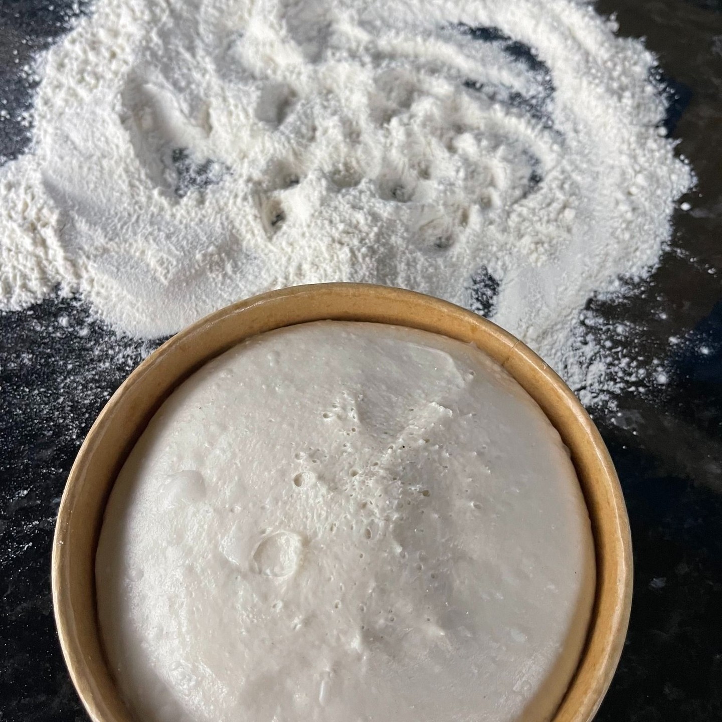 Pizza night, made ridiculously simple. 🍕
Just three steps: prepare, cook, enjoy. That’s it. No chef skills, no stress.
Our dough is soft, bubbly, and ready to roll—so you get perfect pizza every time.
Ready to taste the difference? Order yours now at doughdorks.co.uk 😋