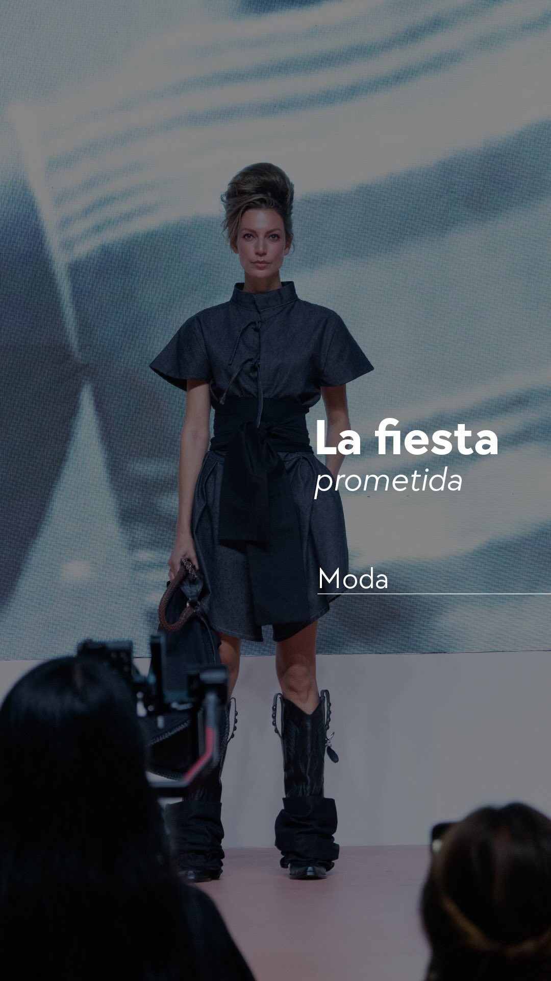 ▪️Pasarela: La fiesta prometida
▪️ Por: @alejandrocrockeroficial y @mppatriciamejia
▪️ @vicunhalatam @inexmoda @colombiatex_oficial