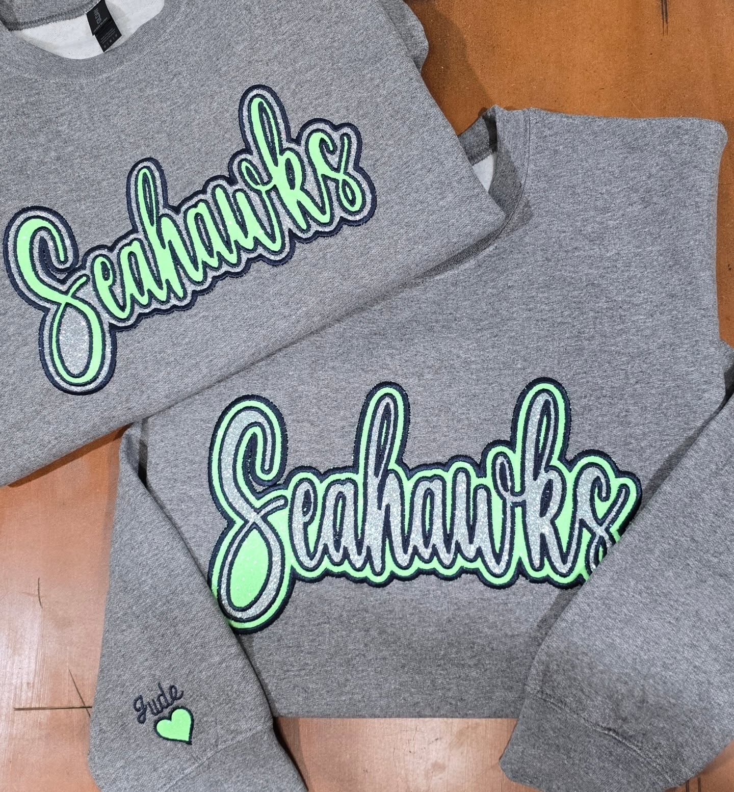 💚💙 Seahawks Double Glitter Applique 💙💚
@okie.its.mar