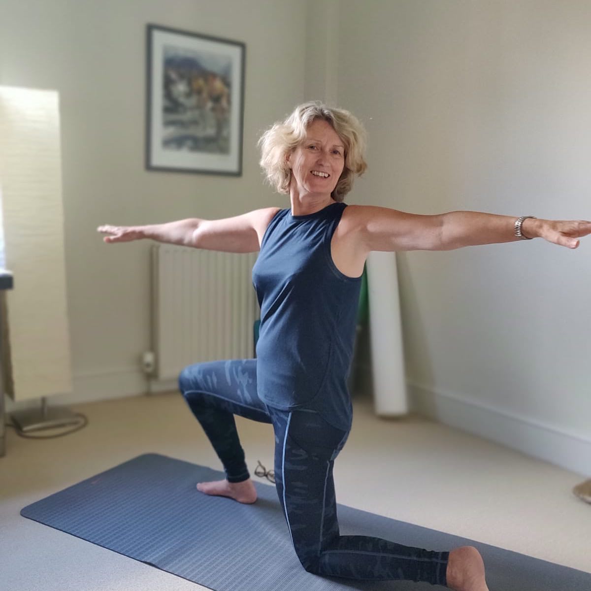 Join Jane tomorrow at 9.30am. Her Pilates class will focus on improving the stability and mobility in the body. #pilatesmobility #pilatesstability #twist #virtualpilates #pilatespluslondon