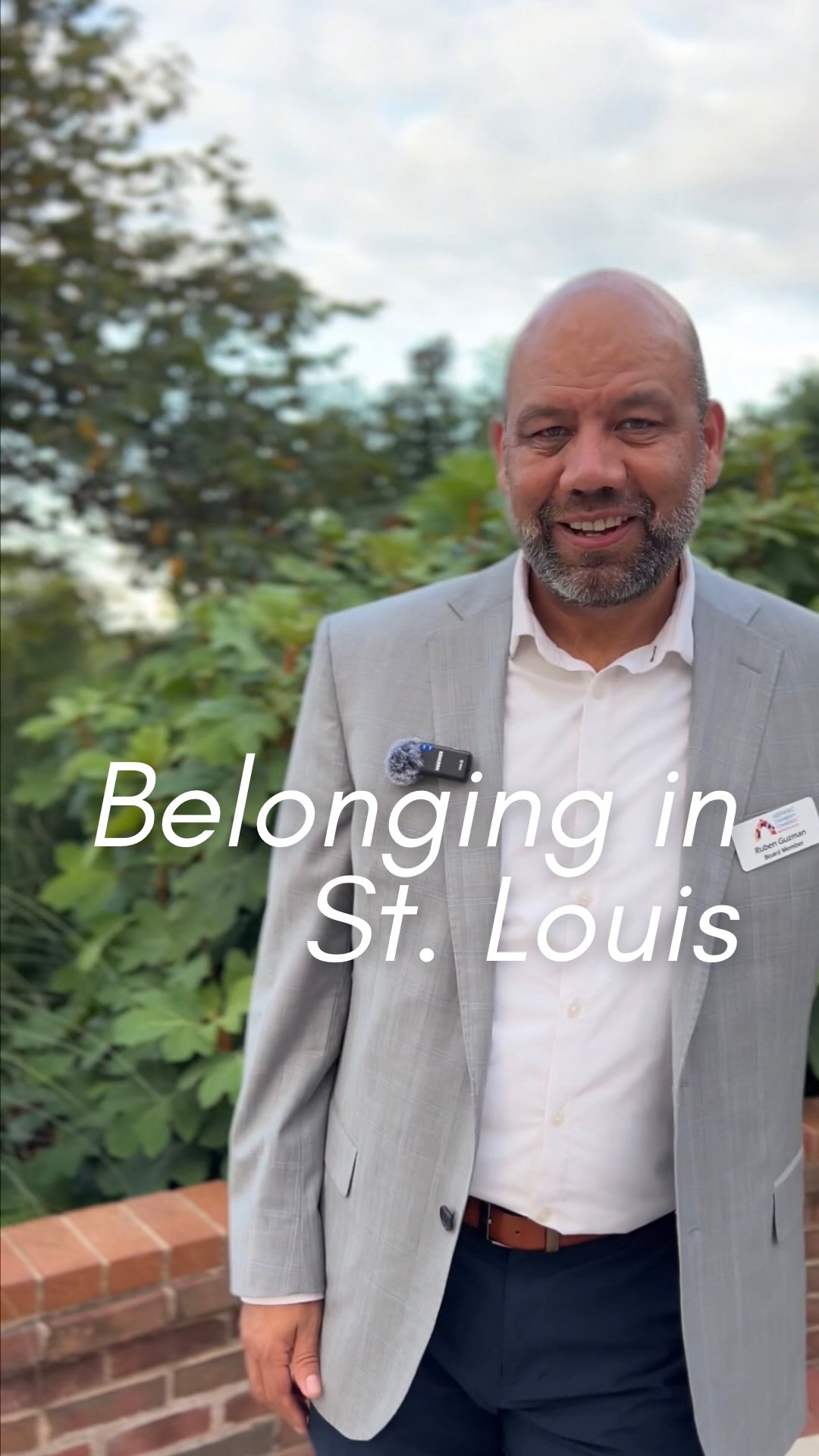From growing businesses to starting families, STL is a great place to build your future. 💪🏽
Meet other Latinos like Ruben and allies at the @hccmetrostl Business After Hours.
🗓 Thursday, Feb 19 | 6PM @frshnchll