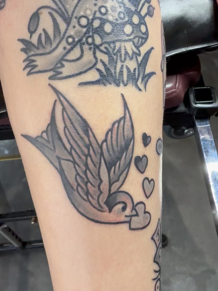 Chipping away at this black and grey leg sleeve! From @andreakelley_tn don’t forget we have specials going today and tomorrow for the holiday weekend, give us a call at 615-547-4357 for more info!