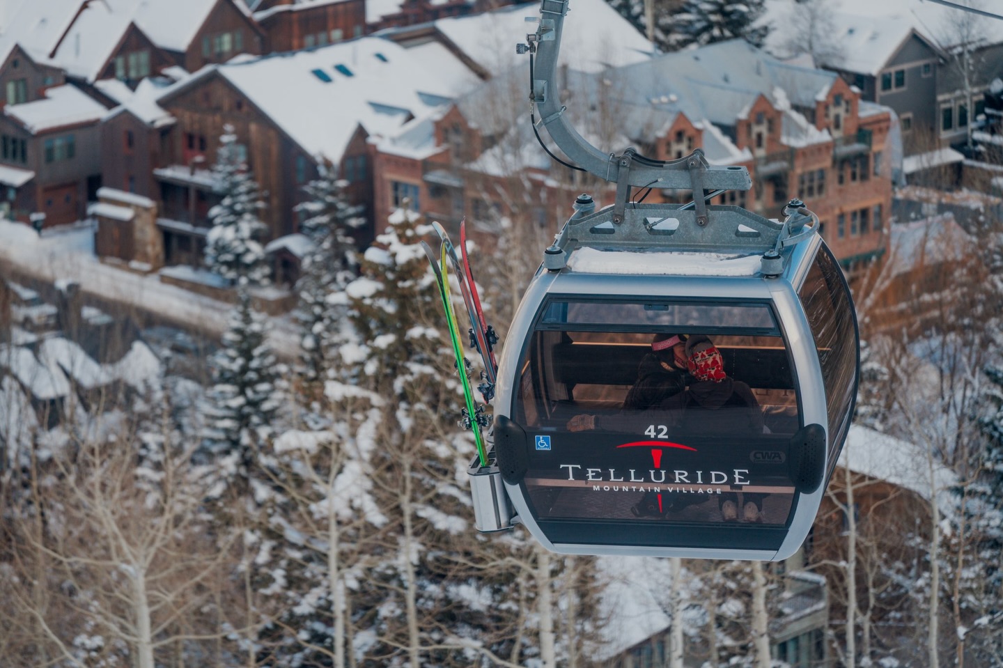 💞 Love is in the Air ☁️
✨ I get a front row seat to love stories unfolding, not only from couples that live here, but from those who choose Telluride as the backdrop to forever.
✨There is something magical about falling in love in Telluride. Maybe its the way the light hits at golden hour, or the way the snow falls slowly at night. It could even be the mountains in the back continue forever. But whatever it is, there is something here that catches all of our attention.
✨For Locals: Thank you for allowing me to to capture your love stories that have been woven in our town.
✨ For our couples traveling here to celebrate, elope or say “I Do”, thank you for trusting me with such a meaningful chapter in a place that feels special to you!
✨ I am honored to capture your love stories in Telluride.
Happy Valentines Day 💞