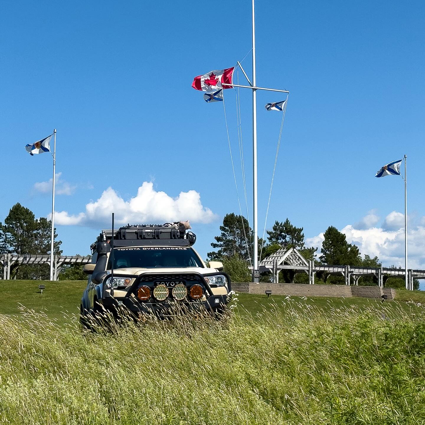 Get out and explore…. Home is where you park it! #gofastcampers #tacomaoffroad #tacomaworld @tackform.systems @lensunsolar @reignoutdoor
