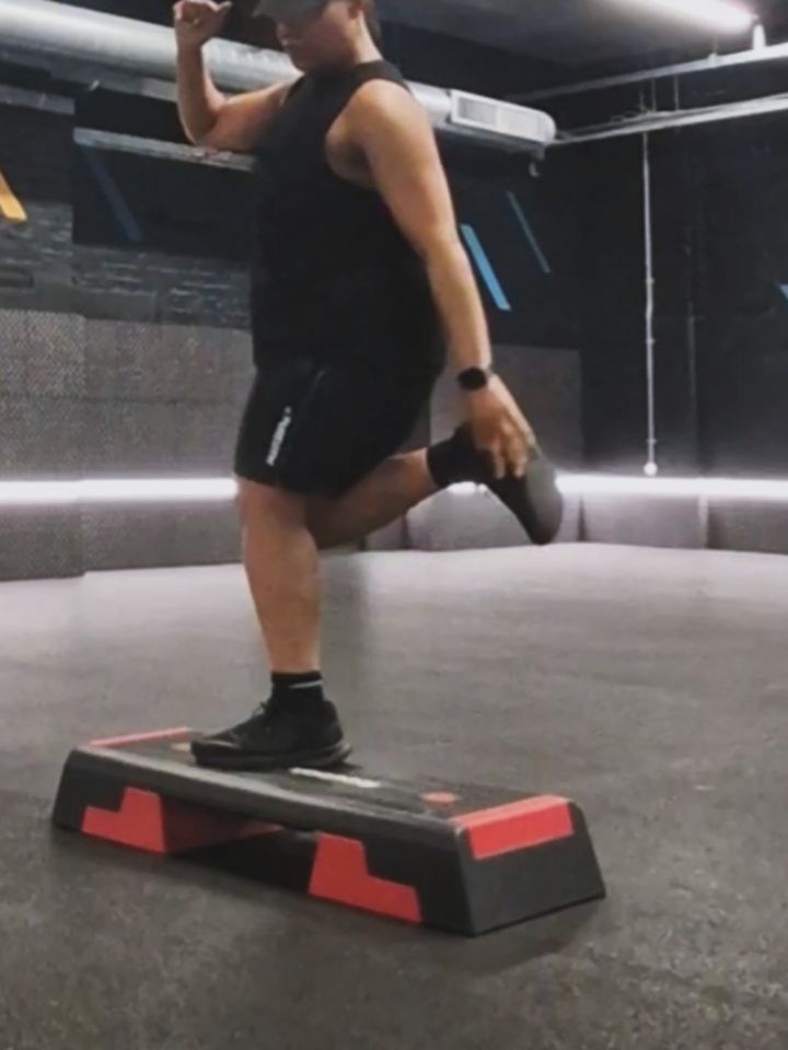 ❤️🔥STEP PRACTICE🔥❤️
I'm practicing regularly on Wednesday's and Saturday's so I'm ready to deliver great STEP CLASSES toy you FROM MARCH 2026
What is a STEP CLASS you say? 🤔
- CARDIO ans resistance training to aerobic capacity and overall muscular strength
- Putting the *FUN* into *FUNCTIONAL* TRAINING
*CLASSES WILL BE HELD AT @puregymlondon_oval*
MORE DETAILS TO COME...
#vitalconditioning @PureGymOval #groupfitness