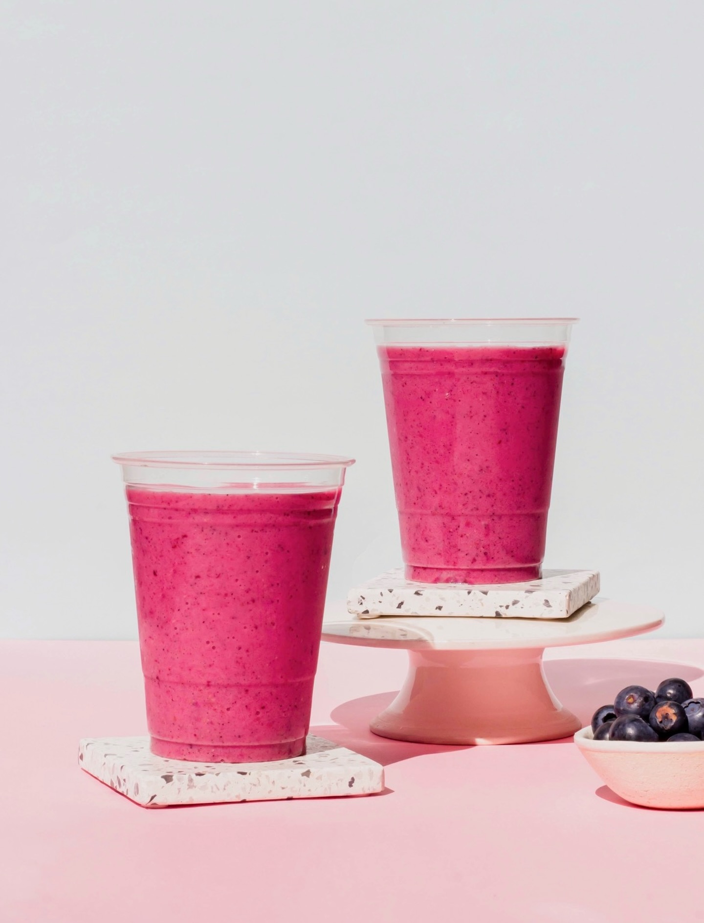 Fruit-packed, flavour-loaded.. just add company. 🌴
Antioxidant-rich berries, gut-friendly yogurt, and a refreshing citrus twist… the Pink Pitaya Smoothie was made for warm days and easy catch-ups. 🍓✨
#pokerestaurant