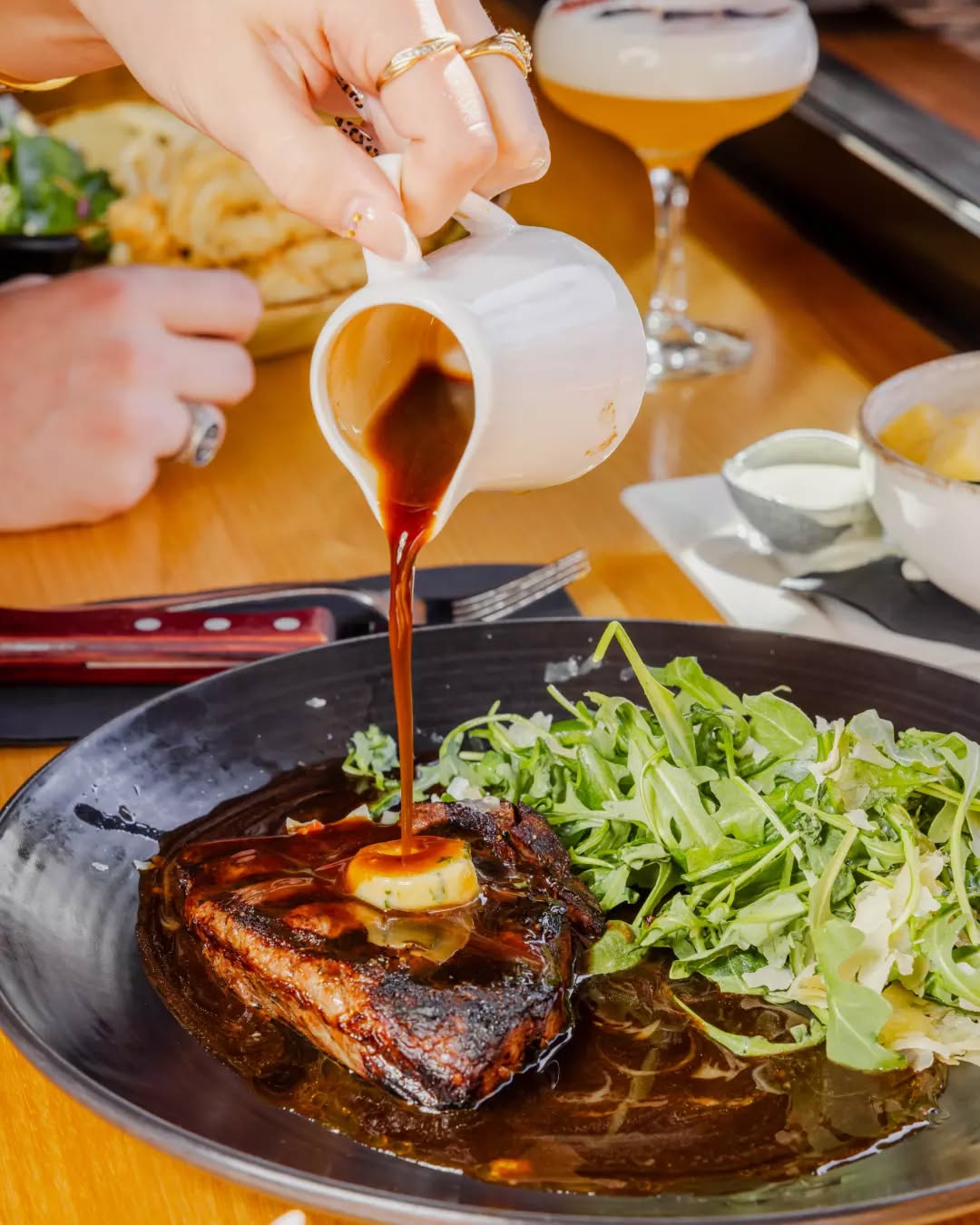 We’re all about celebrating Tassie’s best, like our signature house steaks and fresh, flavour-packed salads. Modern Australian classics with a local twist 🤝 come see what the kitchen has been up to.