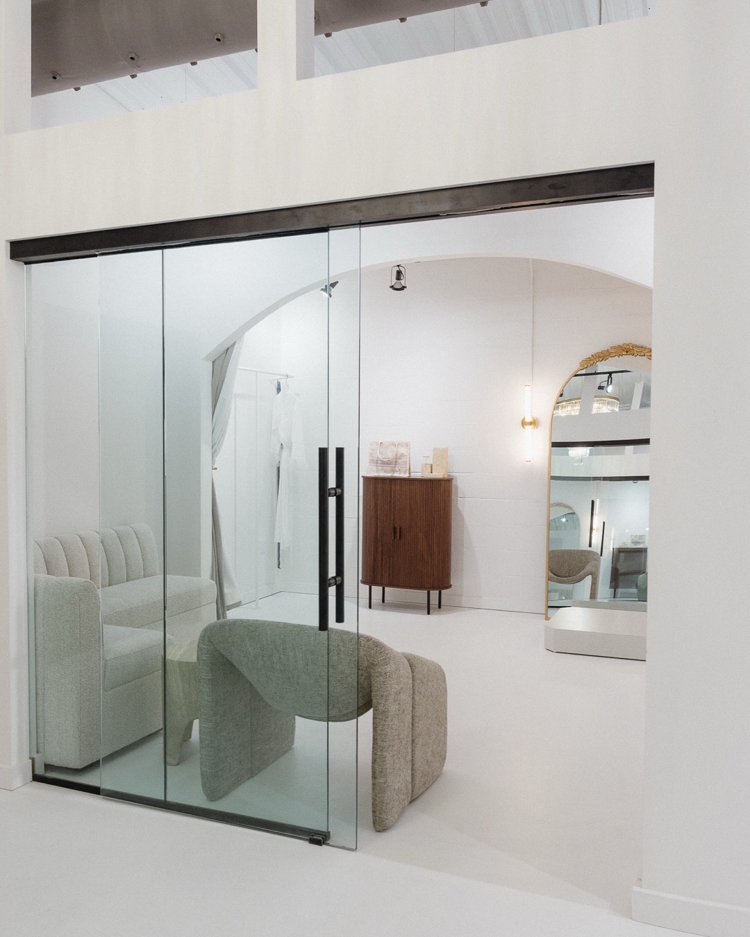 This space was designed for brides 🤍
Come see it for yourself. Appointments are open.
#charlottenc #weddingdressinspo #2026bride #plazamidwoodclt