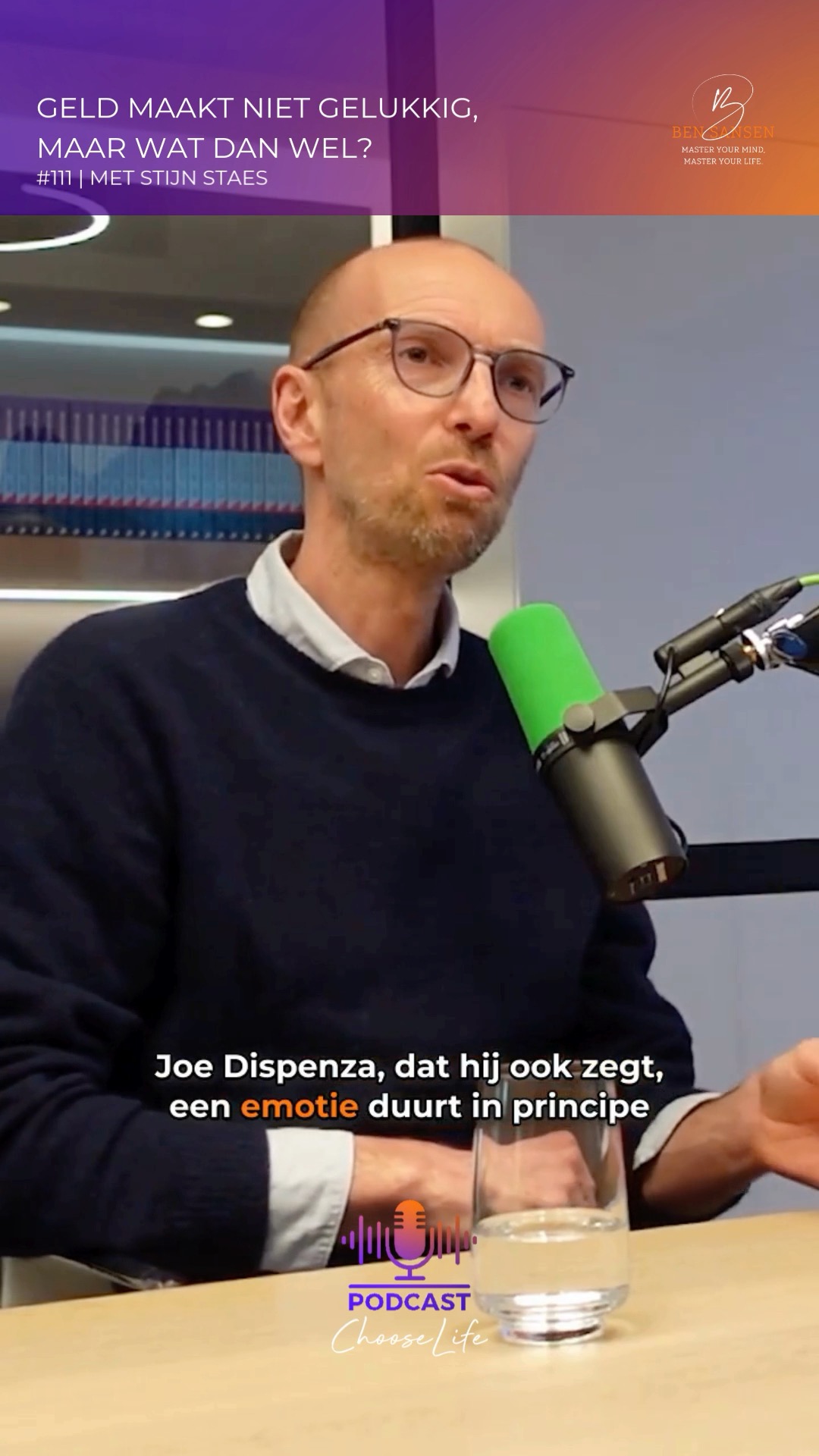 Een emotie duurt biologisch maar 90 seconden. ⏳
Alles wat daarna blijft hangen… bedenken we zelf. Doen we zelf.
Onze gedachten. Onze verhalen. De repeat knop telkens opnieuw. 🔄
De vraag is dus niet waarom voel ik me zo?
Maar eerder: waar blijf ik mezelf in herhalen? 🤔
Luister nu Choose Life episode 111 met @stijnstaes 🎧
#chooselife #mentalekracht #emoties #zelfinzicht #persoonlijkegroei #bewustzijn #mindset