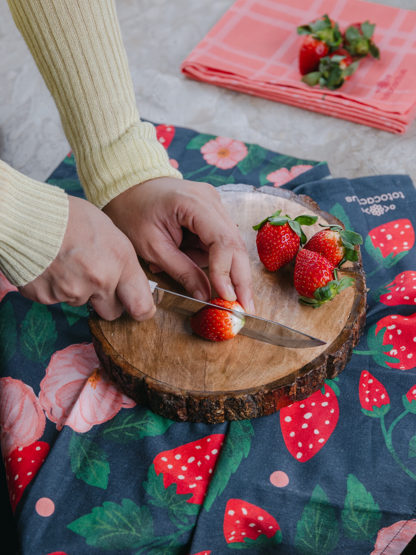 Why should love be celebrated only one day a year?
What if love looked like making their favorite dessert on a random evening…
Or surprising them with coffee in bed on a slow Sunday morning…
Or leaving a little note where they least expect it.
At Totocactus, we believe the most meaningful gestures are the quiet, everyday ones.
Our Strawberry Blush tea towel is made for those small, beautiful moments in the kitchen that turn into memories.
Transform your daily routine into everyday magic.
We ship in U.S.A